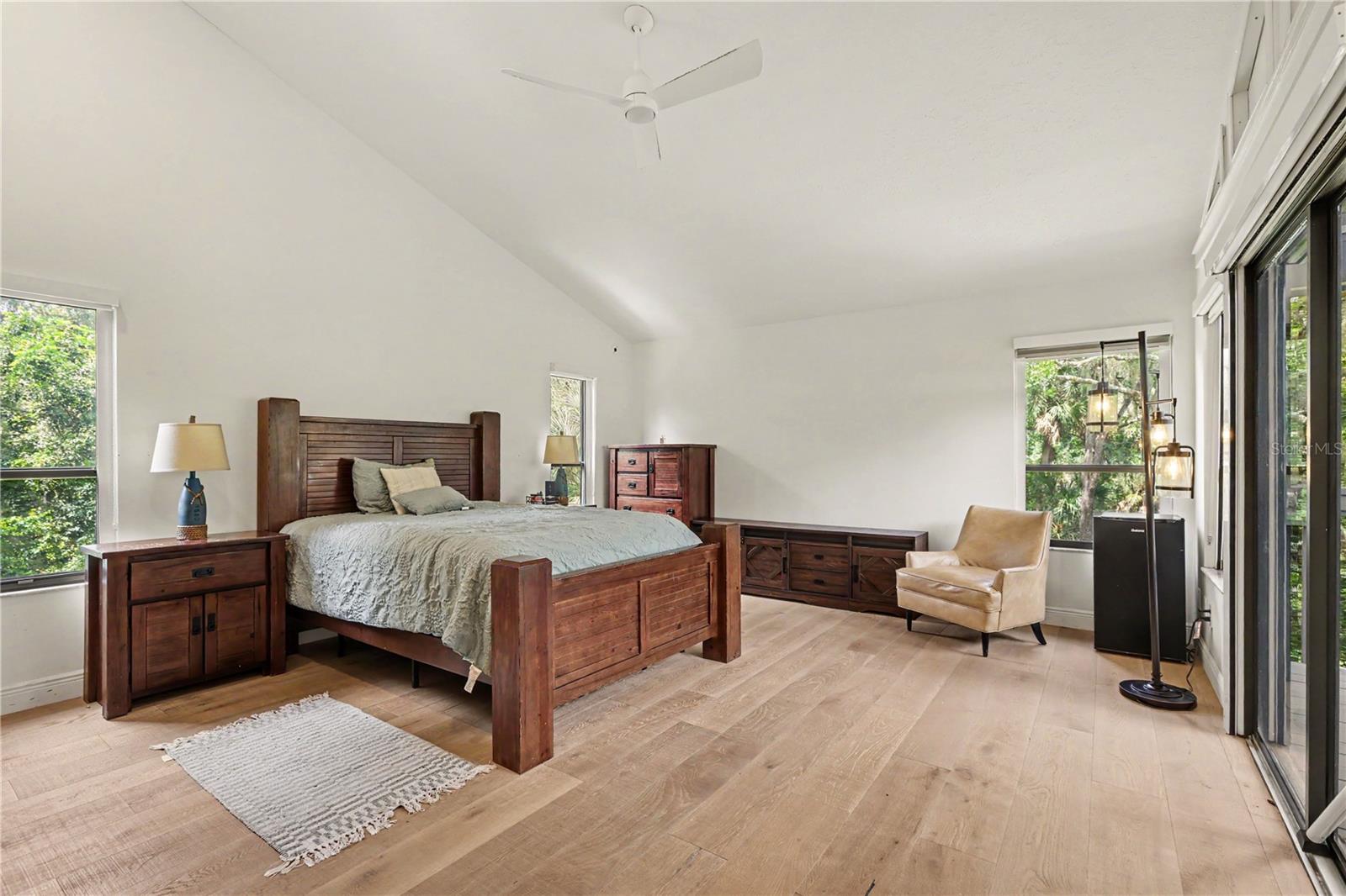 8224 REVELS RD — photo 8