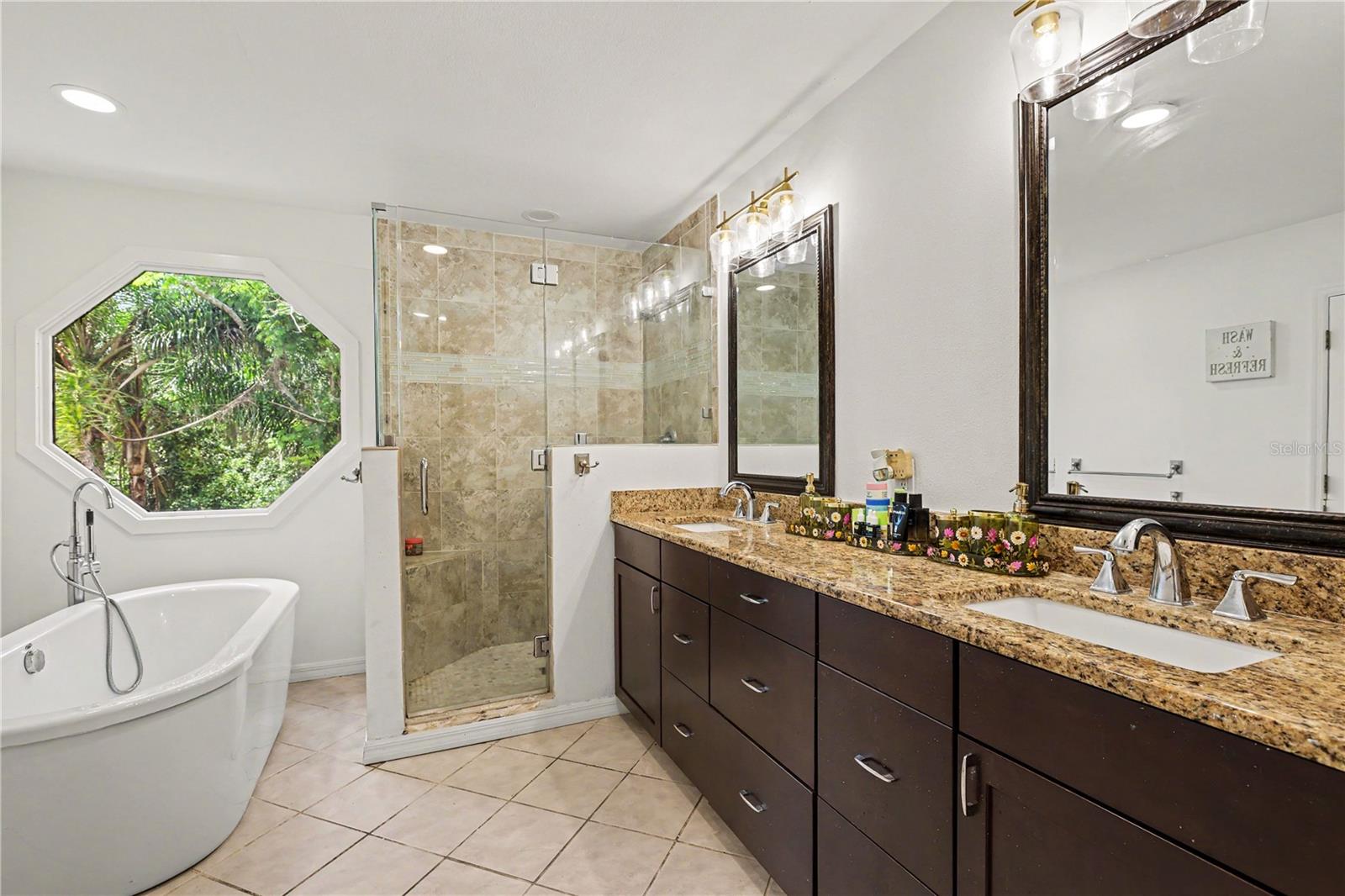 8224 REVELS RD — photo 10