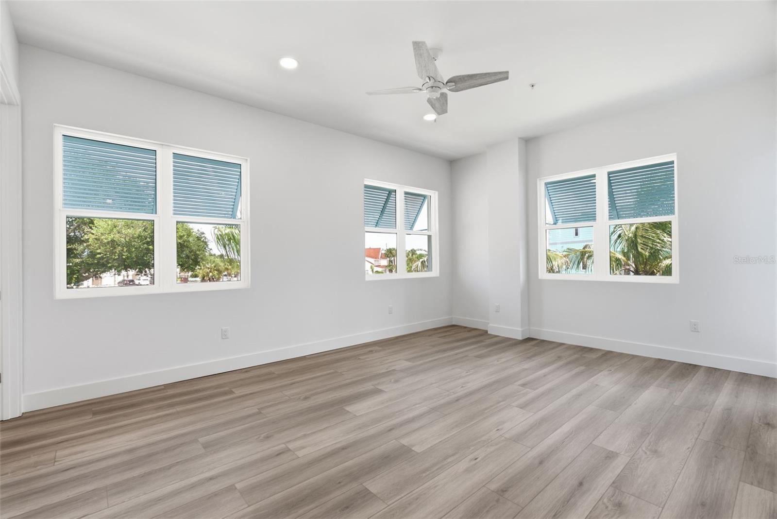 13655 GULF BLVD #201 — photo 24