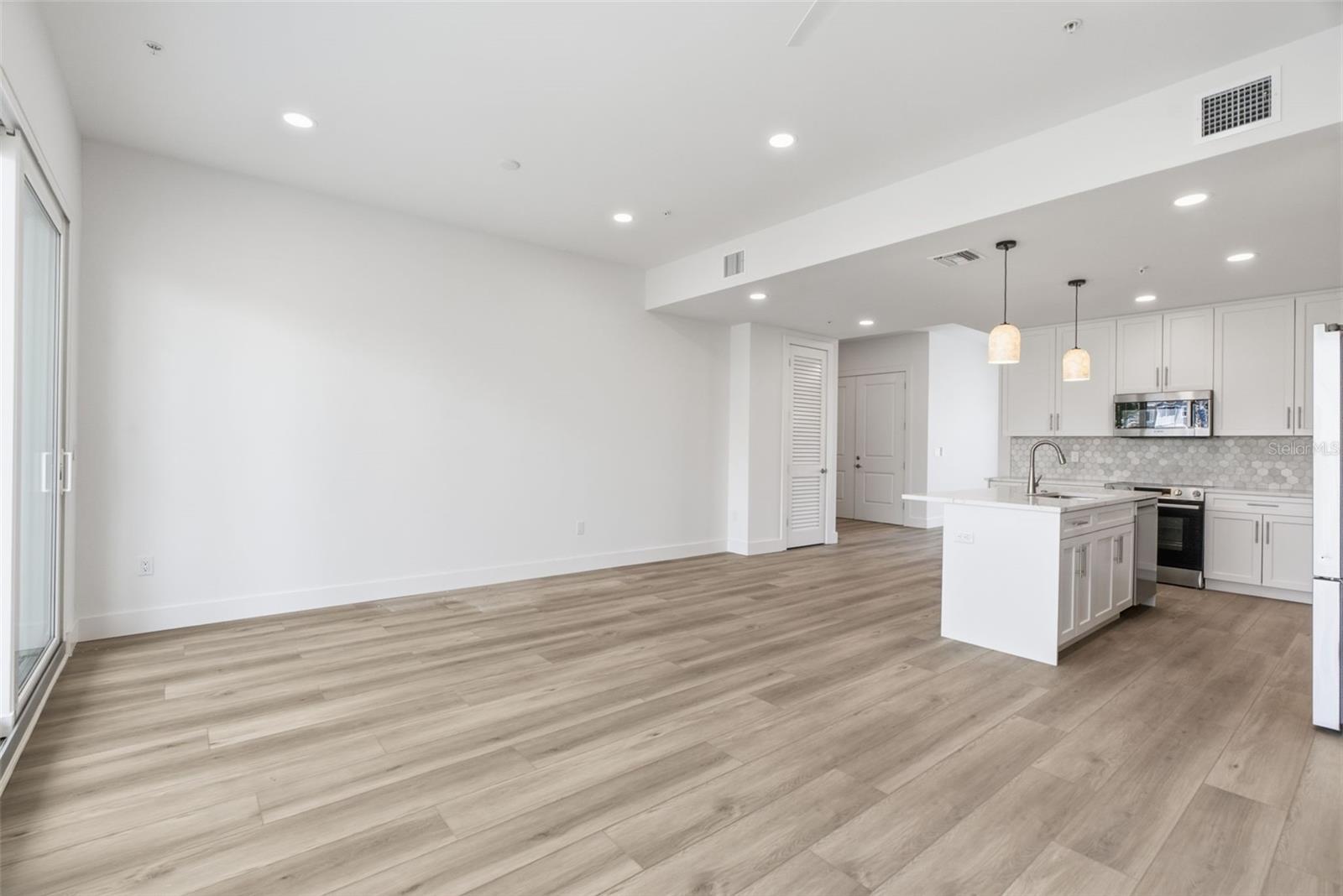 13655 GULF BLVD #201 — photo 18