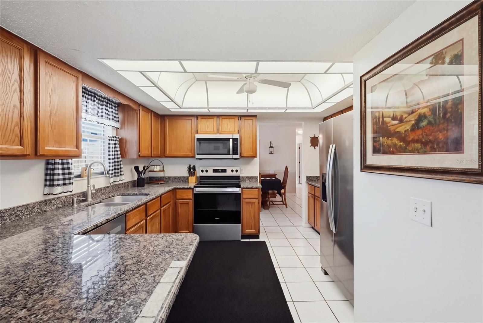 4272 PRAIRIE VIEW DR — photo 27