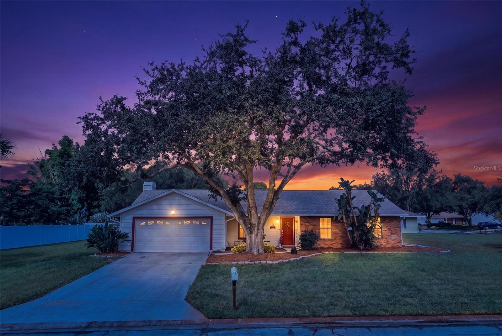 4272 PRAIRIE VIEW DR — photo 4