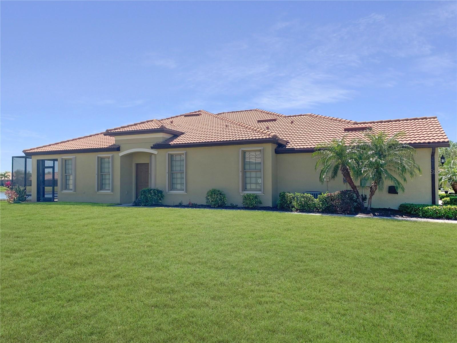 5472 SUNSET FALLS DR — photo 2