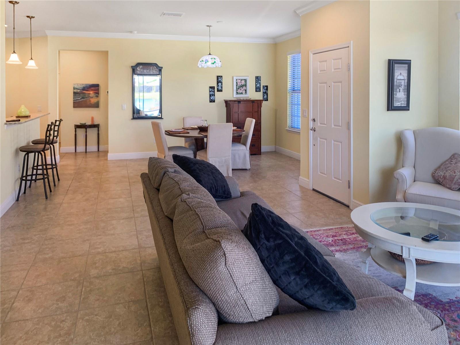 5472 SUNSET FALLS DR — photo 4