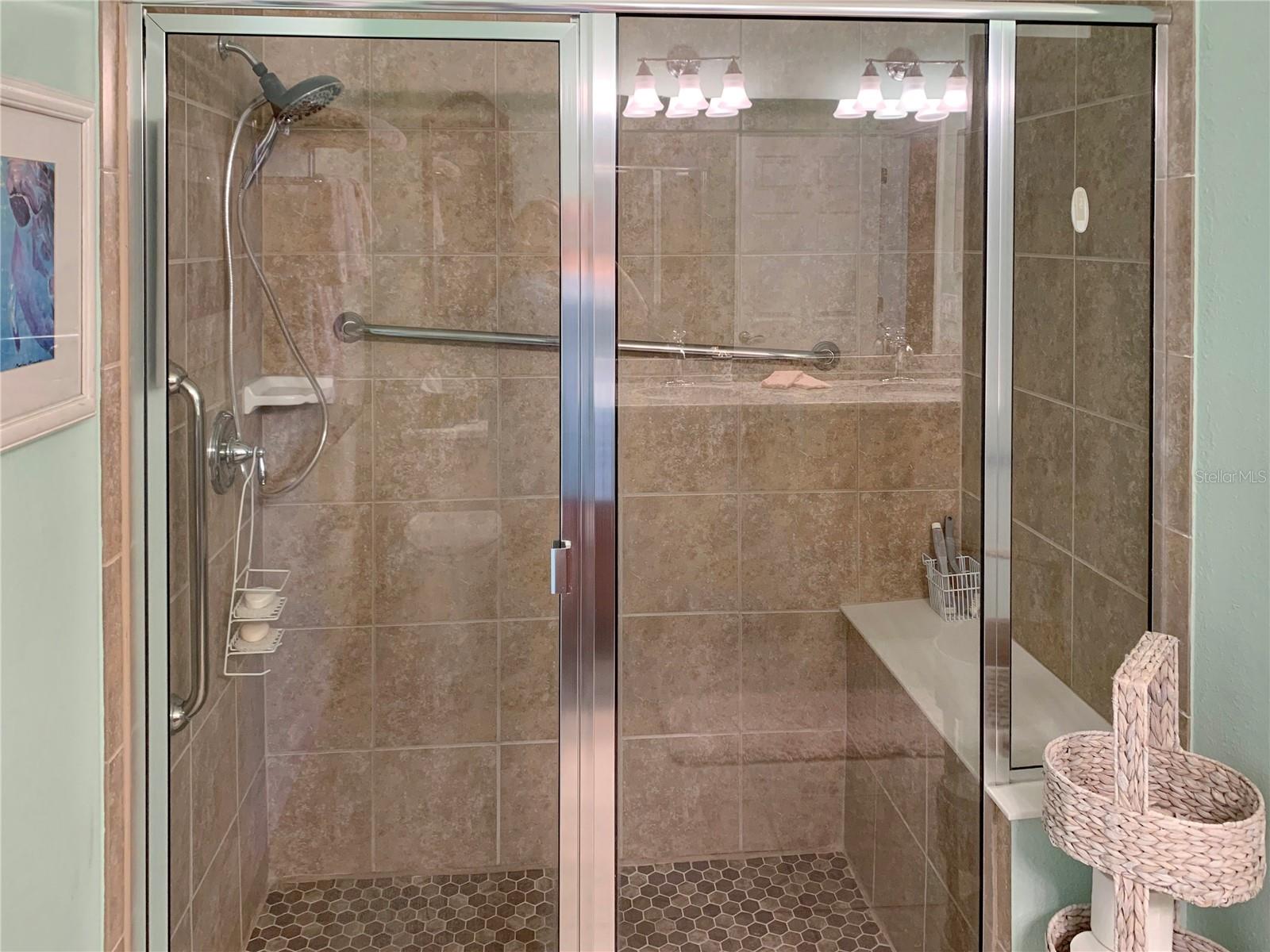 5472 SUNSET FALLS DR — photo 9