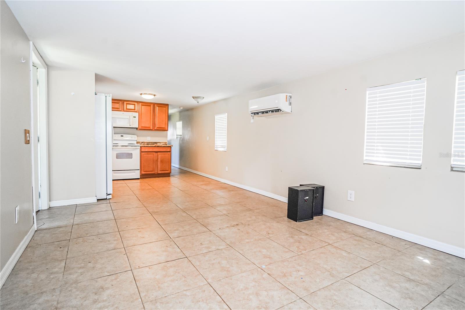 8000 BELCHER LN — photo 5