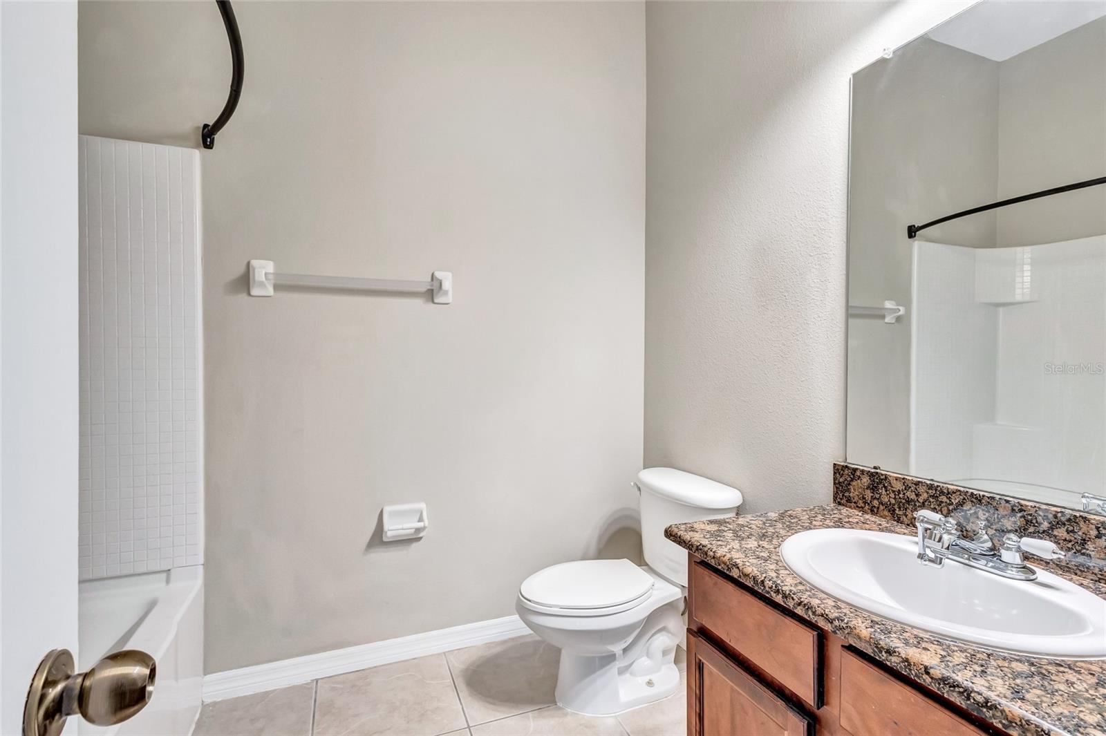 5513 KINGLETHILL DR — photo 24