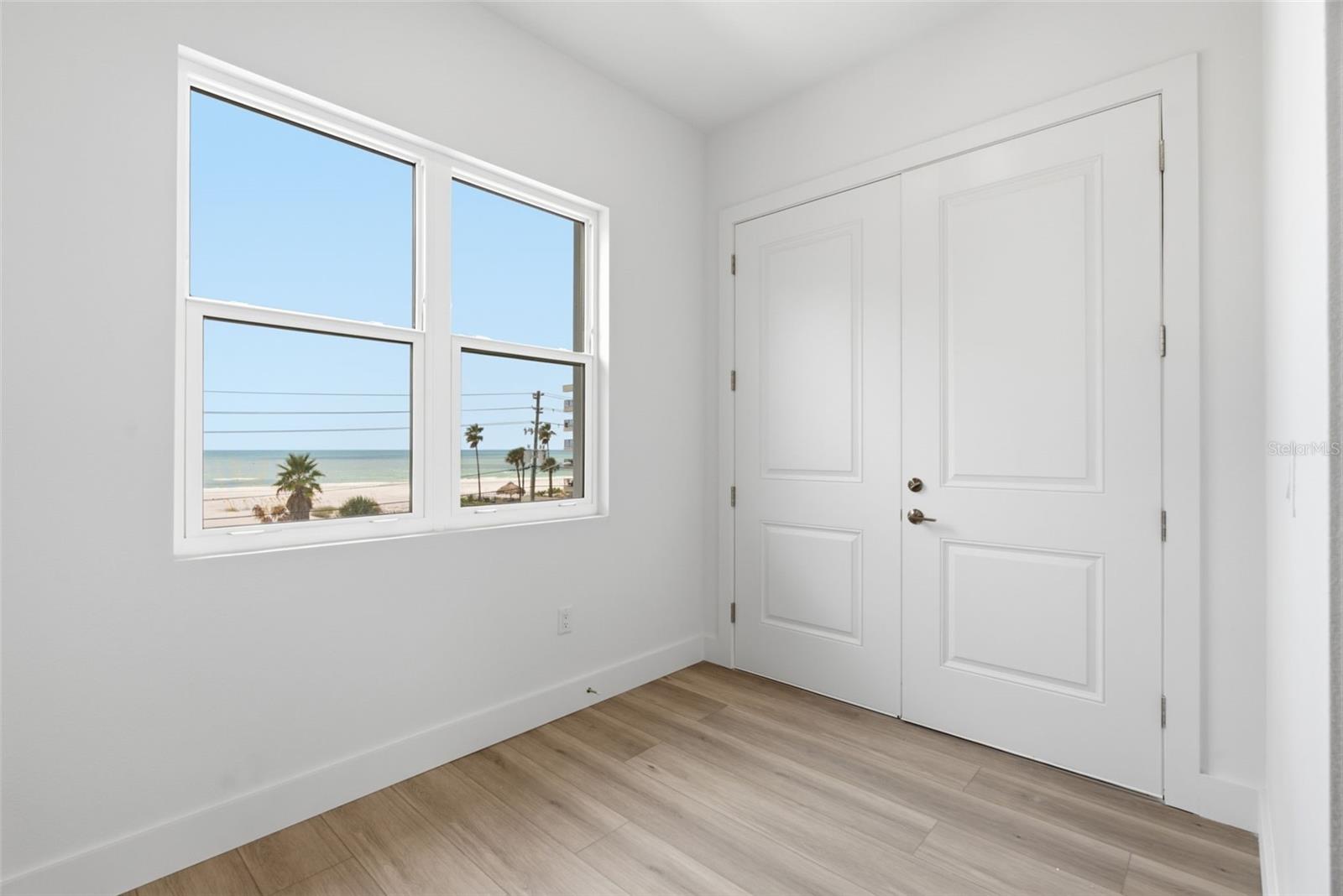13655 GULF BLVD #302 — photo 7
