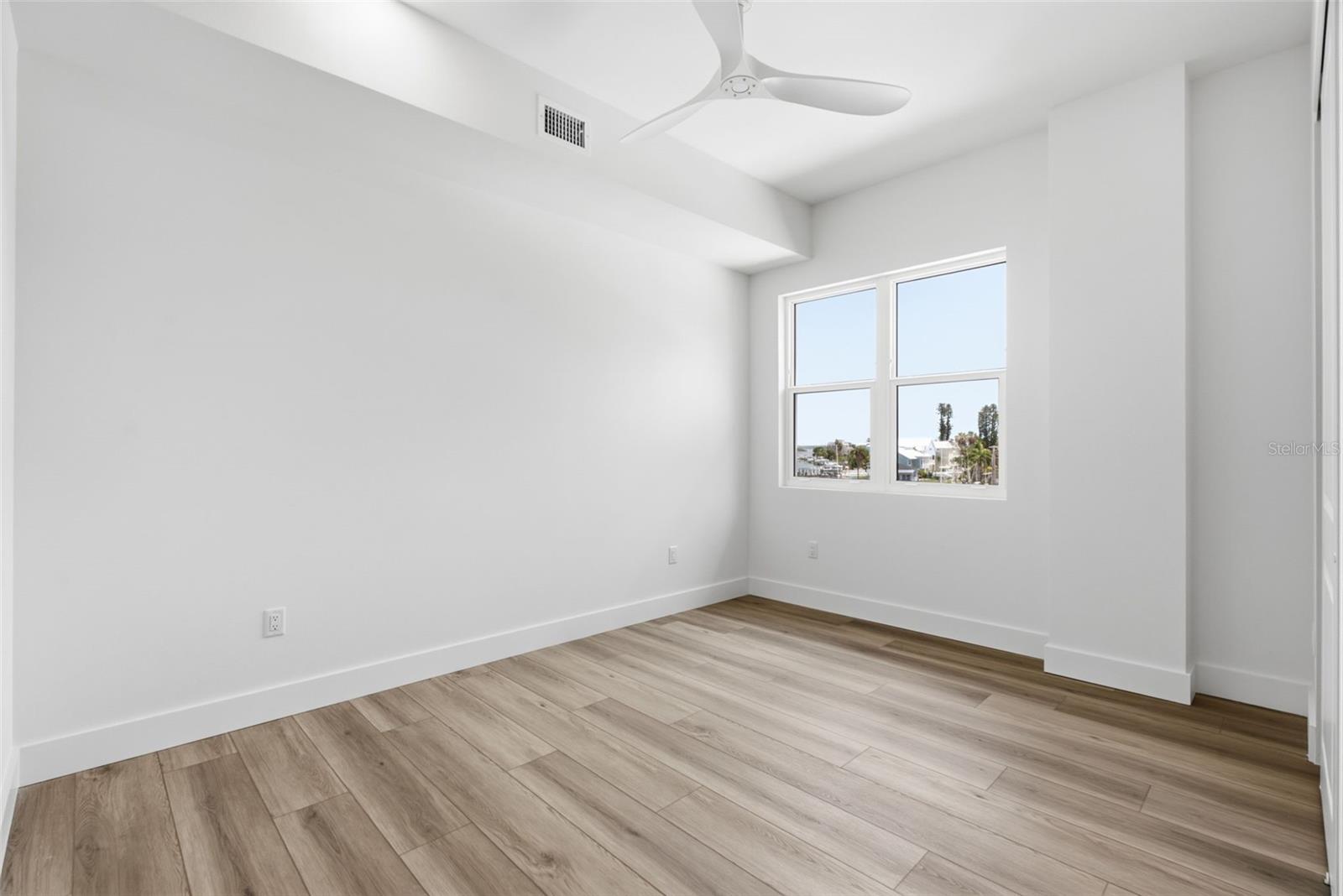13655 GULF BLVD #302 — photo 28