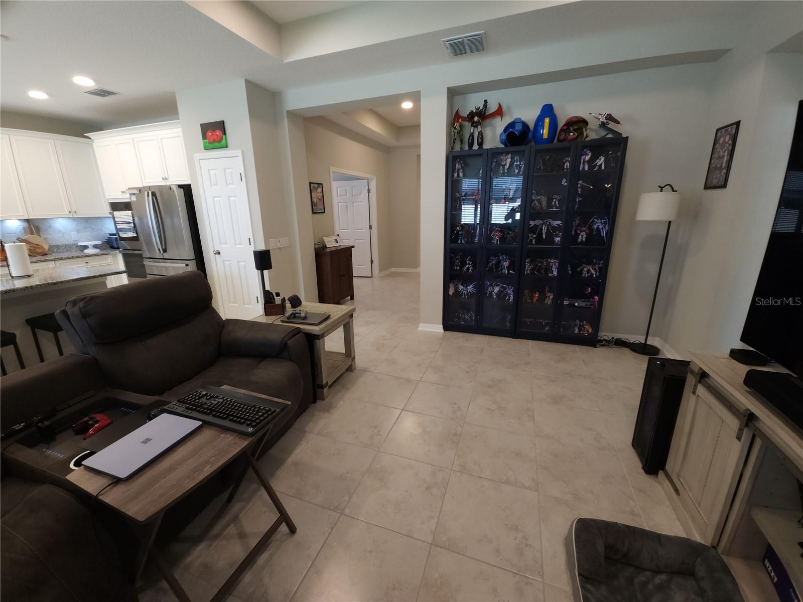 9342 CRESCENT RAY DR — photo 25