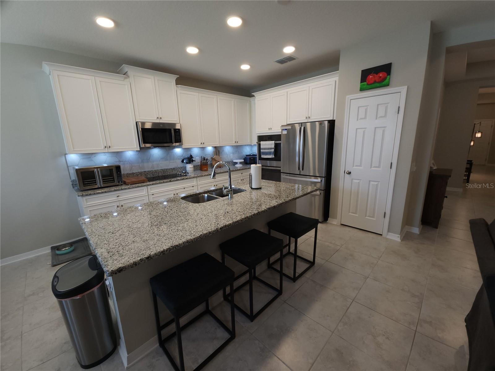 9342 CRESCENT RAY DR — photo 21