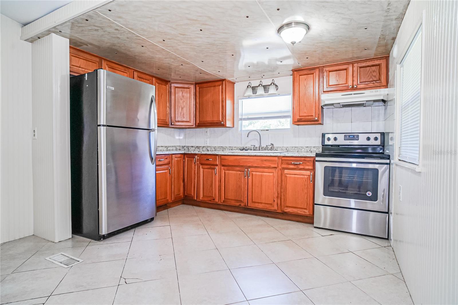 8010 BELCHER LN — photo 5