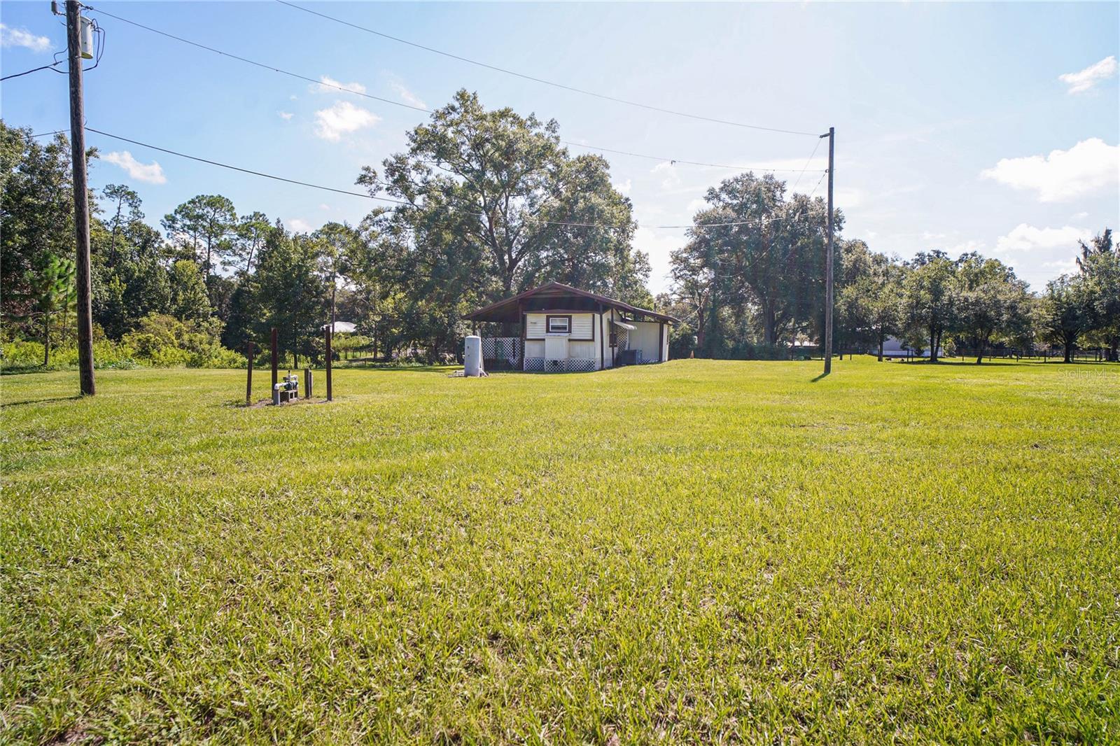8010 BELCHER LN — photo 20