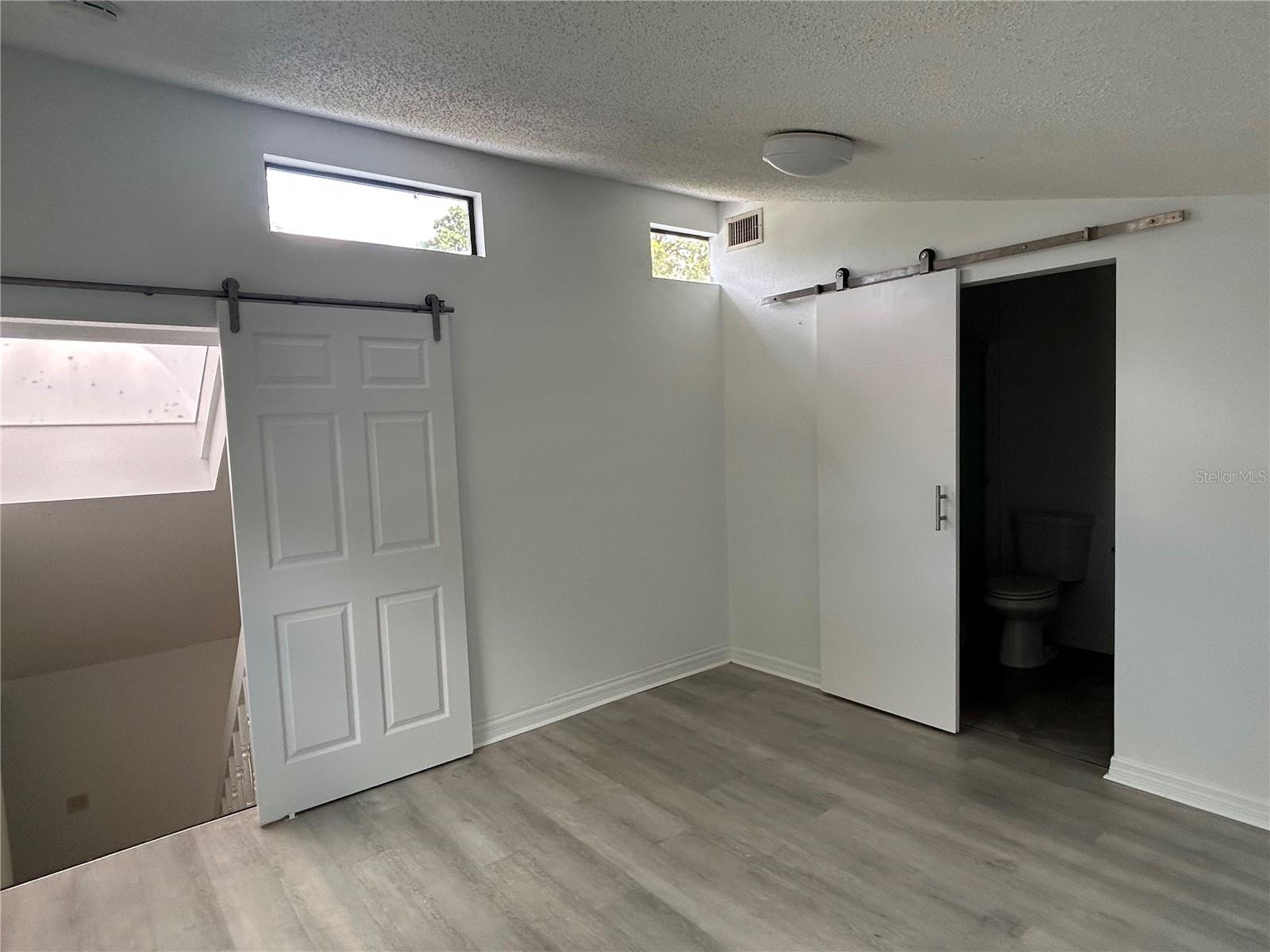 4219 MURDOCK AVE — photo 9