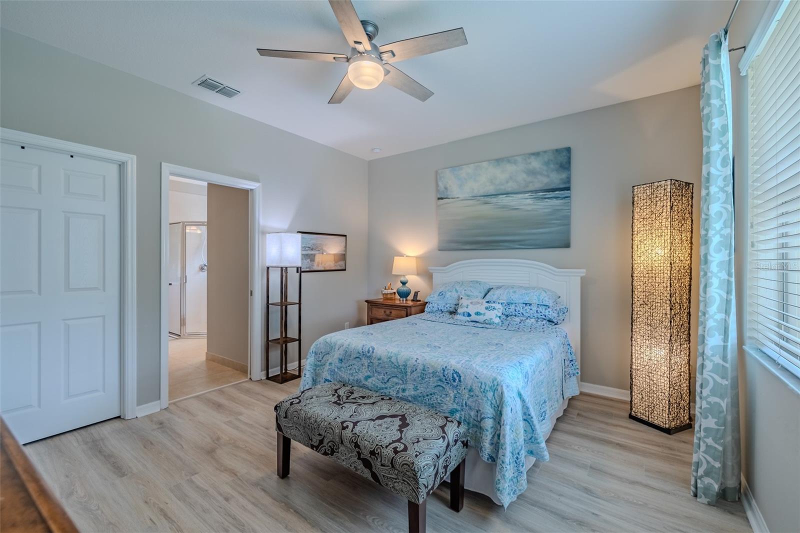 15717 AURORA LAKE CIR — photo 33
