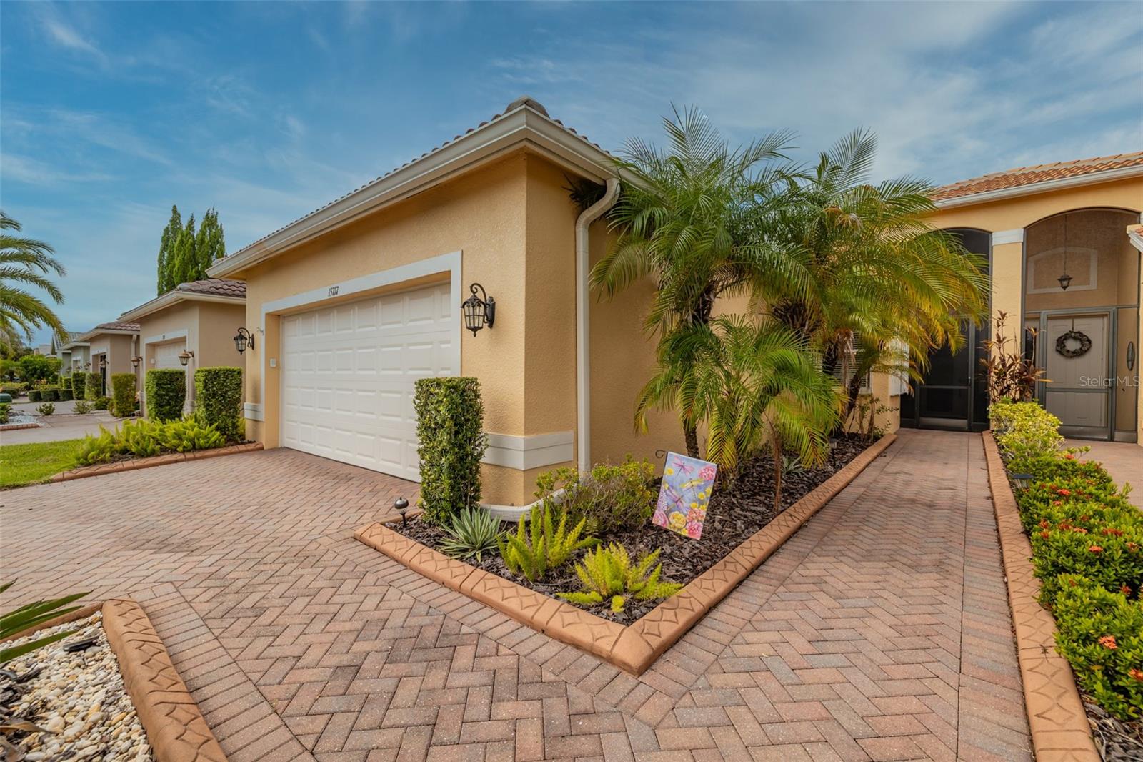 15717 AURORA LAKE CIR — photo 4
