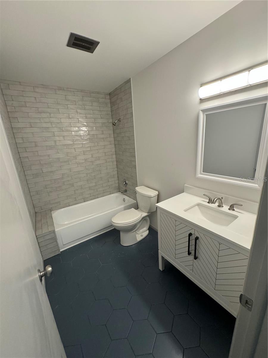 2072 AUSTRALIA WAY W #48 — photo 9