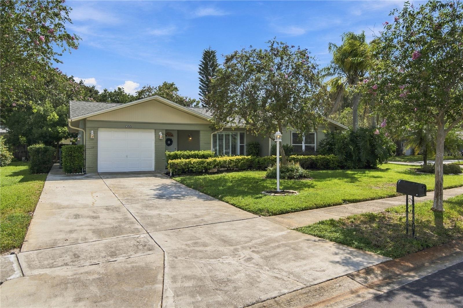 705 LEEWARD WAY — photo 2