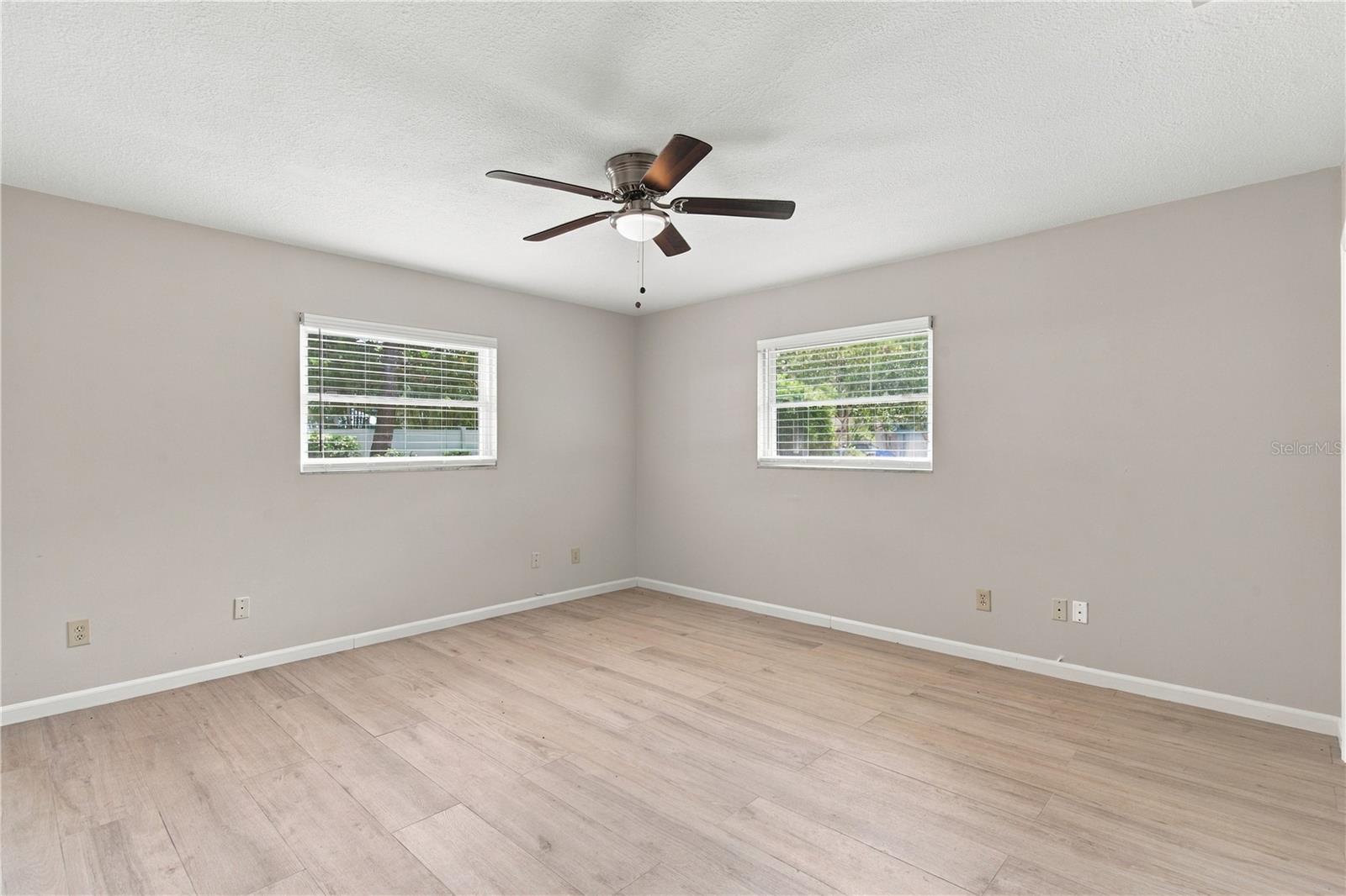 705 LEEWARD WAY — photo 23