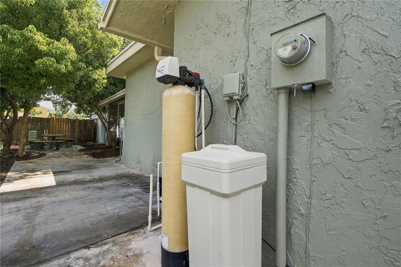 705 LEEWARD WAY — photo 43