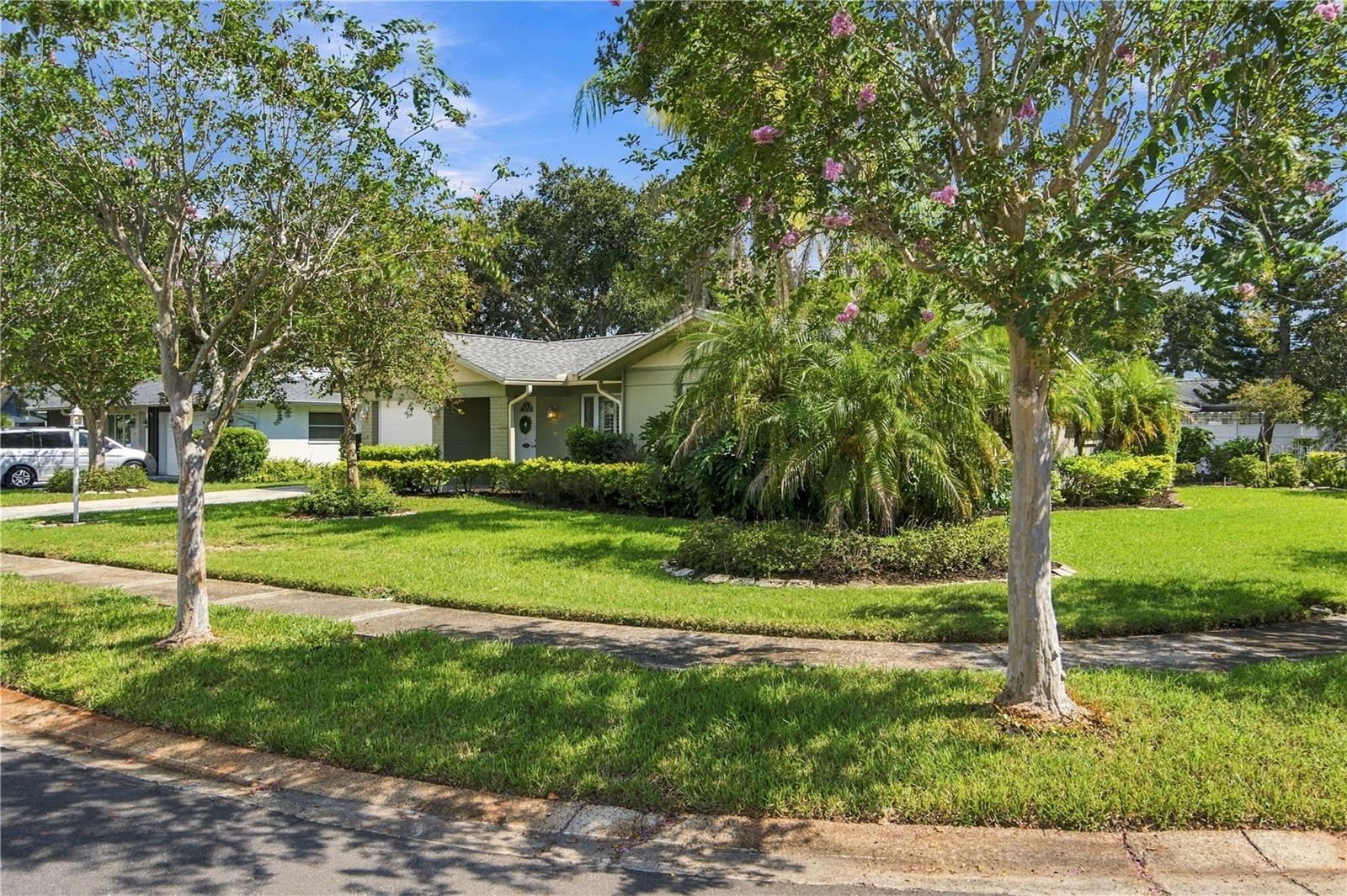 705 LEEWARD WAY — photo 45