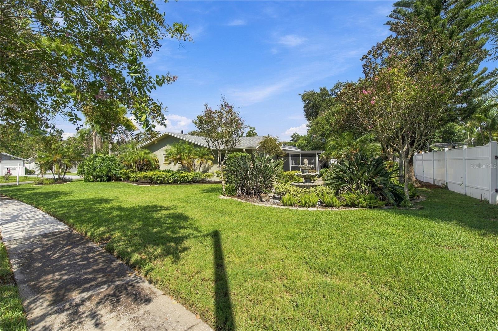 705 LEEWARD WAY — photo 44
