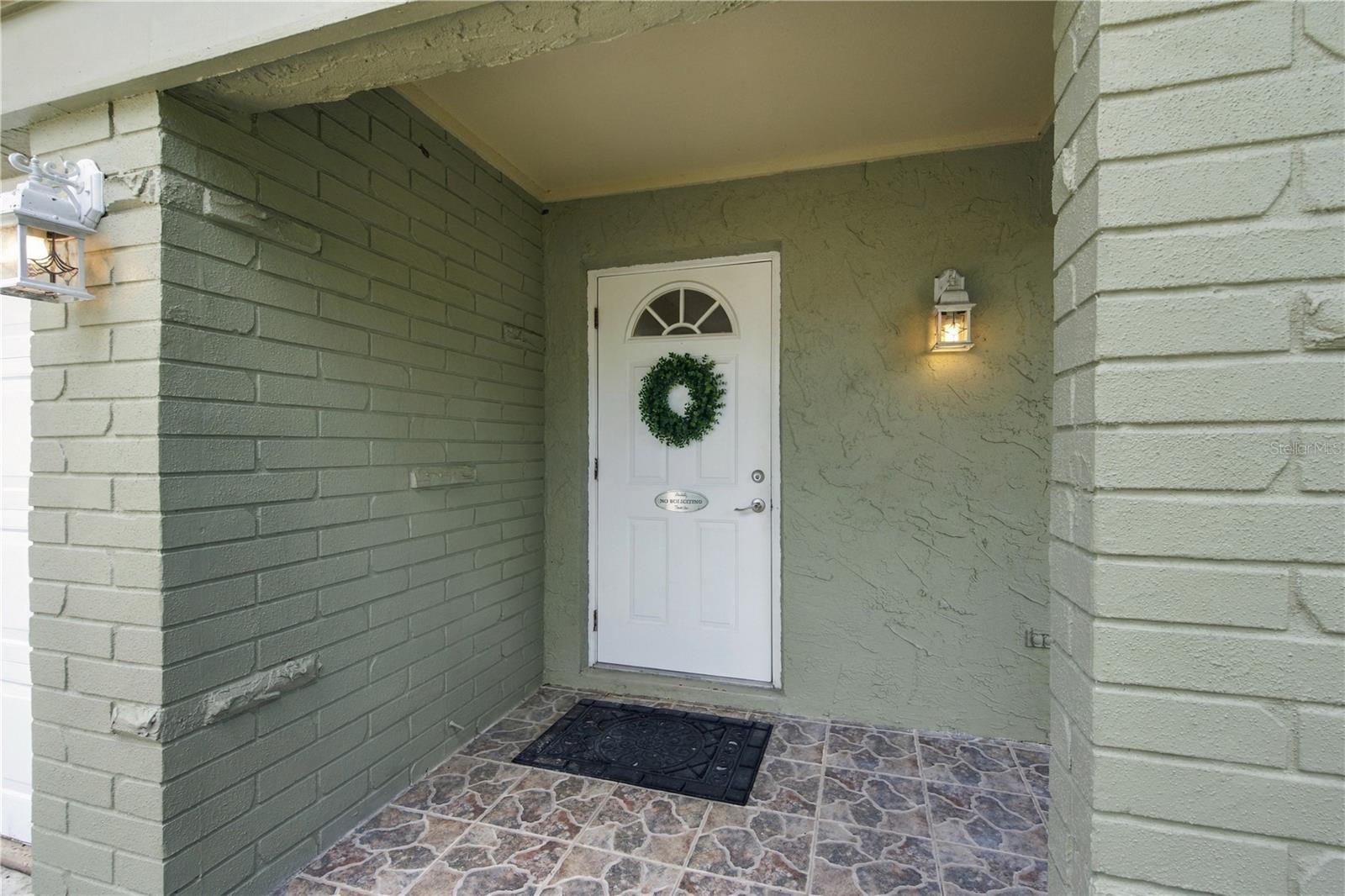 705 LEEWARD WAY — photo 3