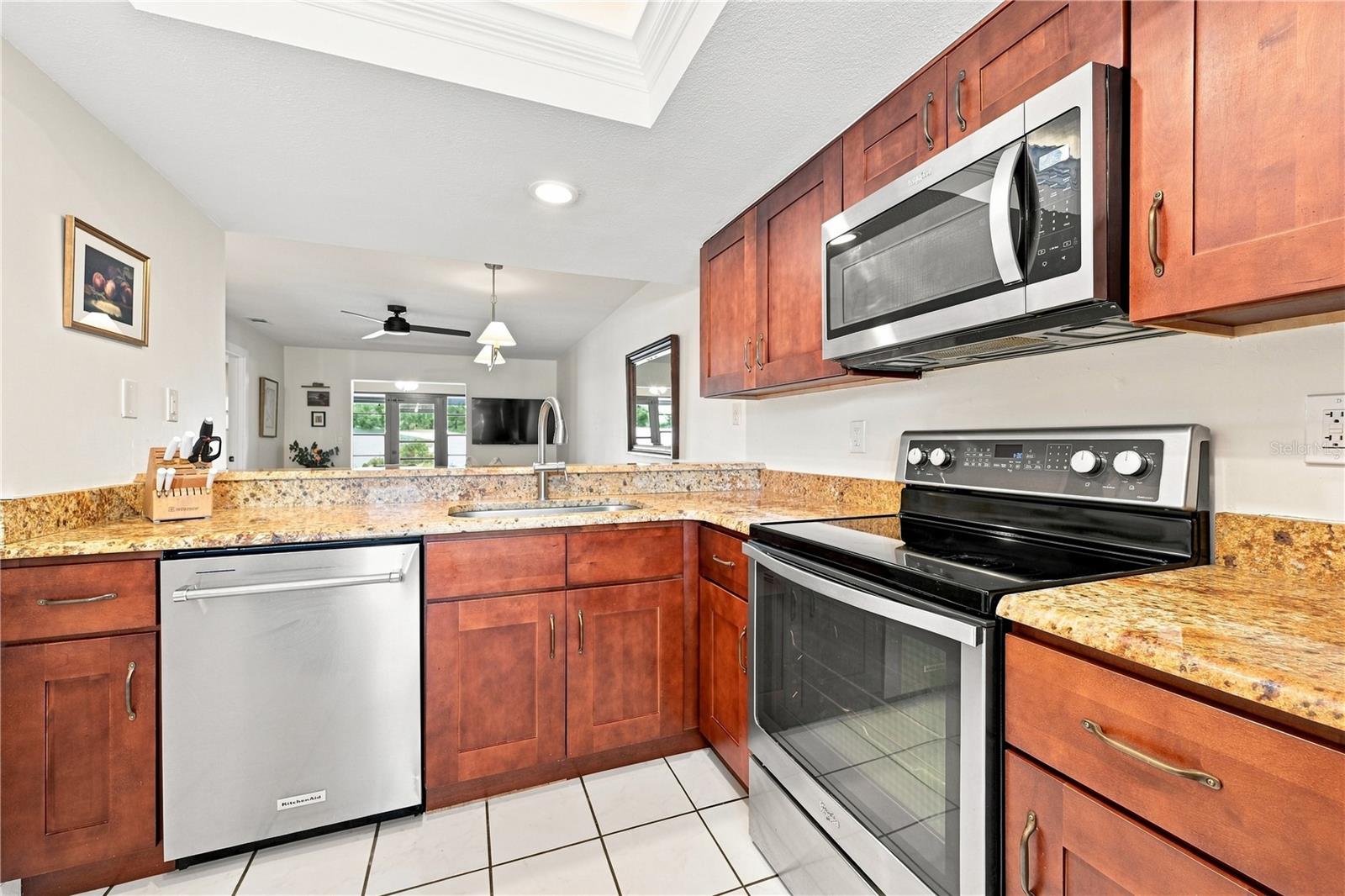 7360 ULMERTON RD #16D — photo 6