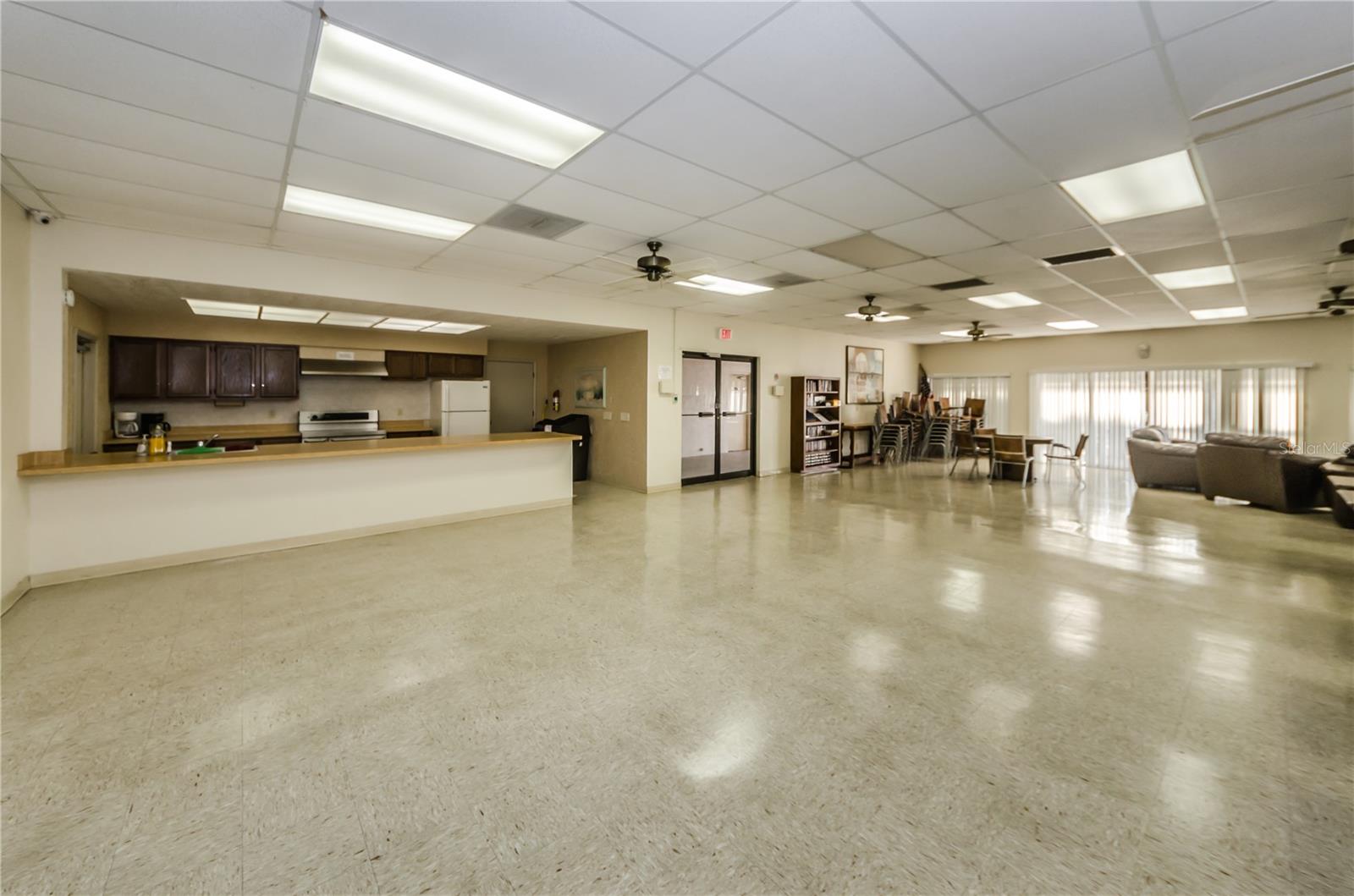 7360 ULMERTON RD #16D — photo 35