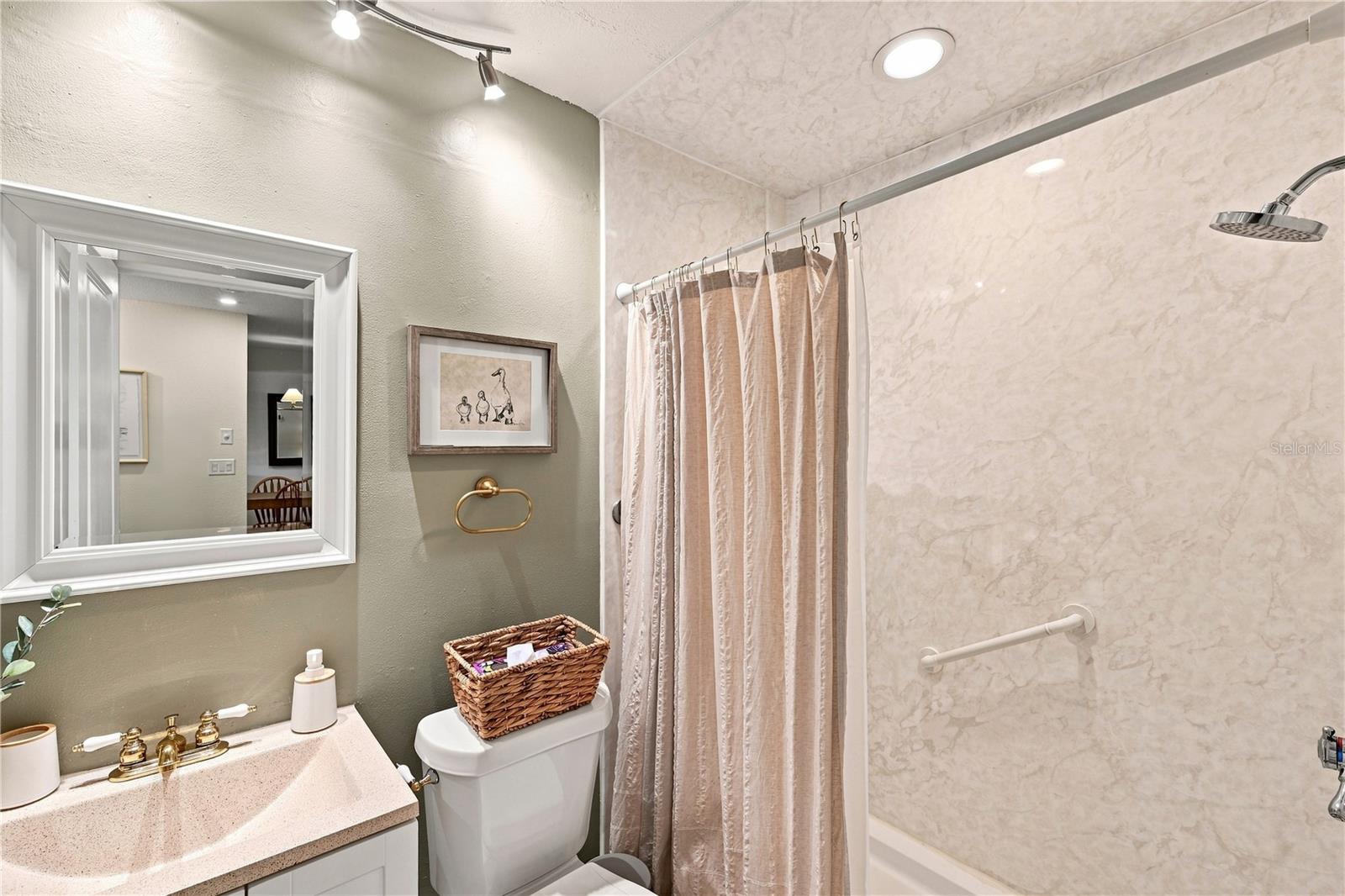 7360 ULMERTON RD #16D — photo 22