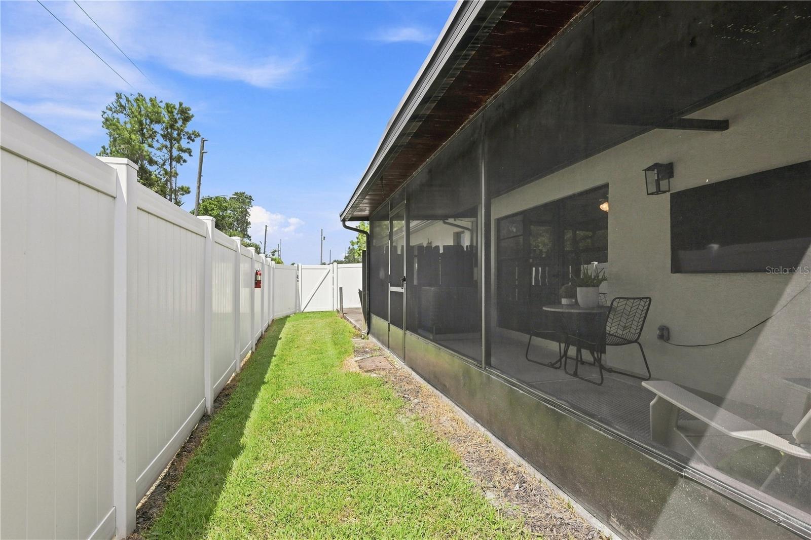 7360 ULMERTON RD #16D — photo 28
