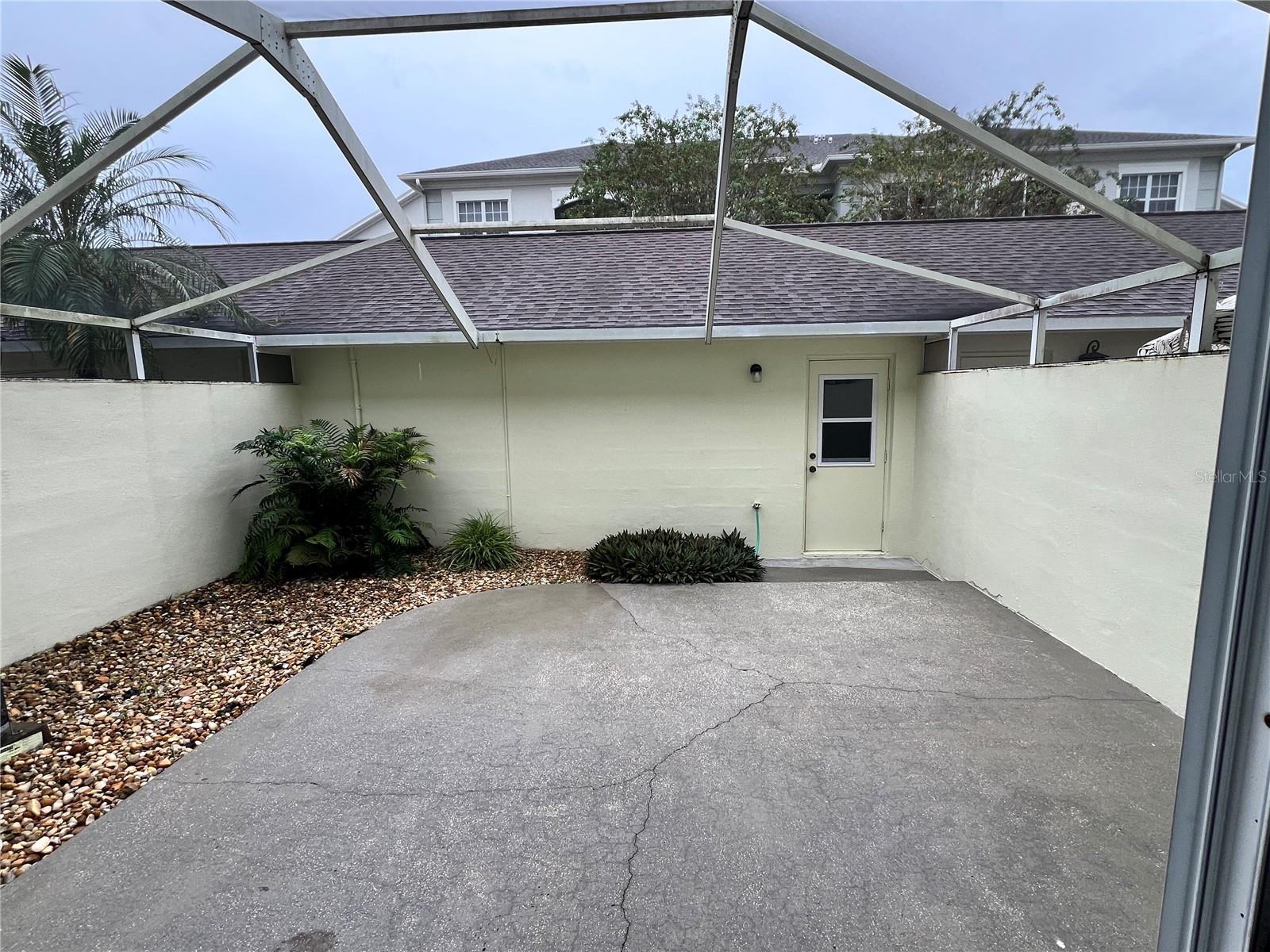 10008 TATE LN — photo 17