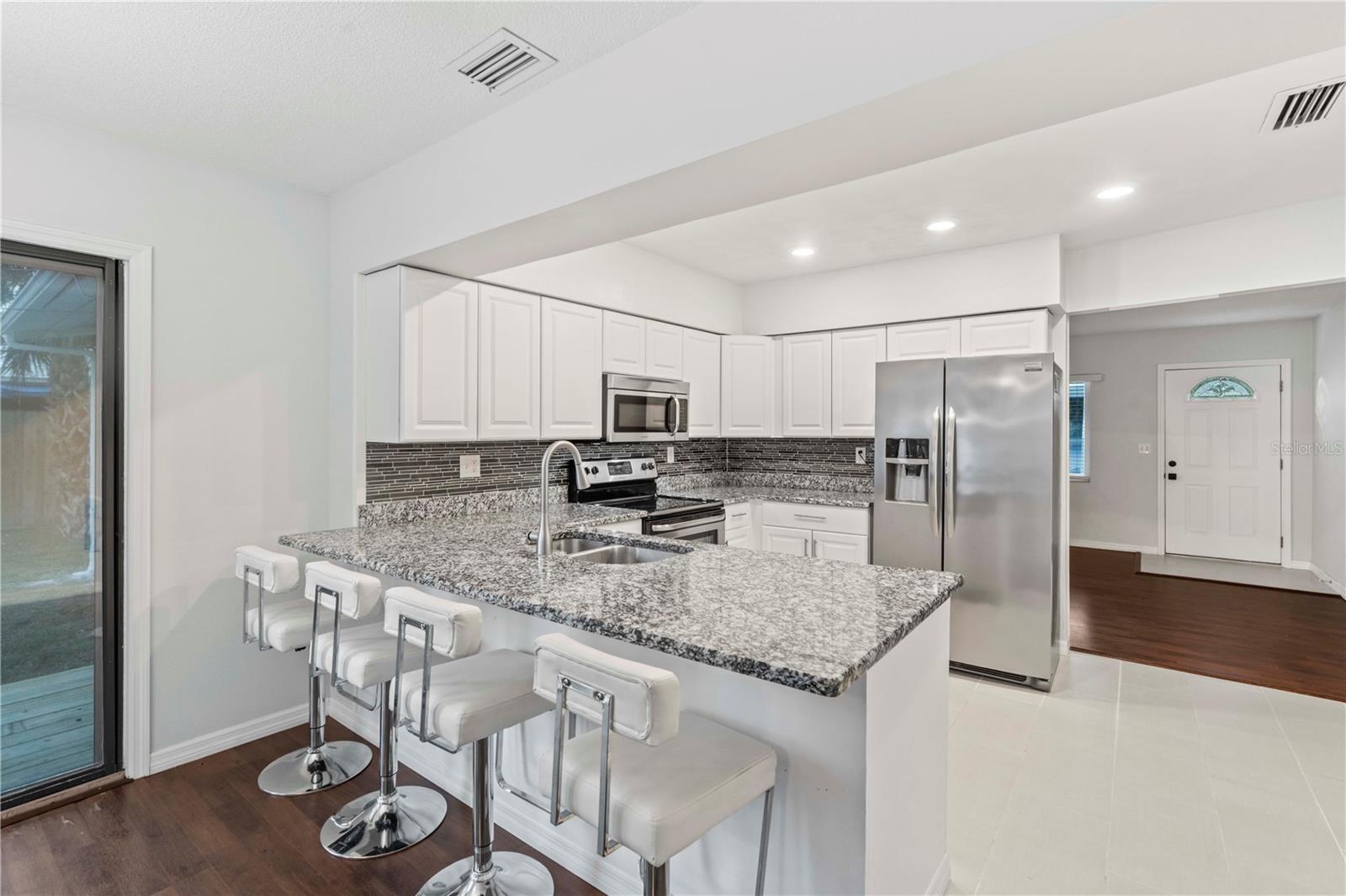 353 SHIRLEY AVE — photo 15
