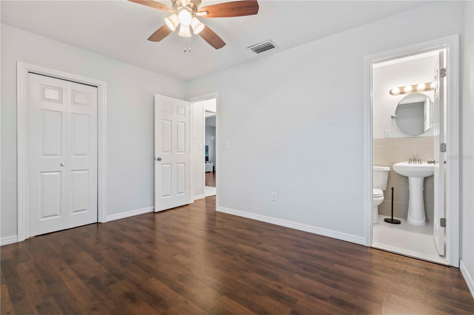 353 SHIRLEY AVE — photo 26