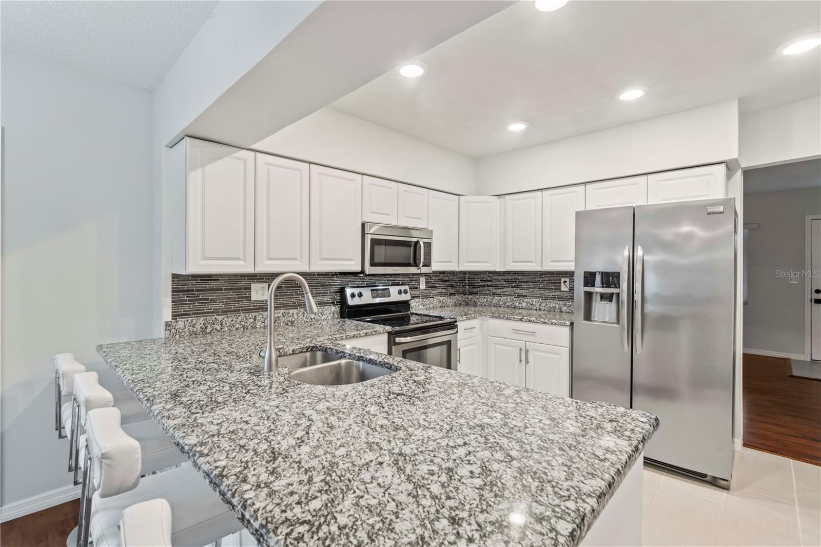 353 SHIRLEY AVE — photo 14