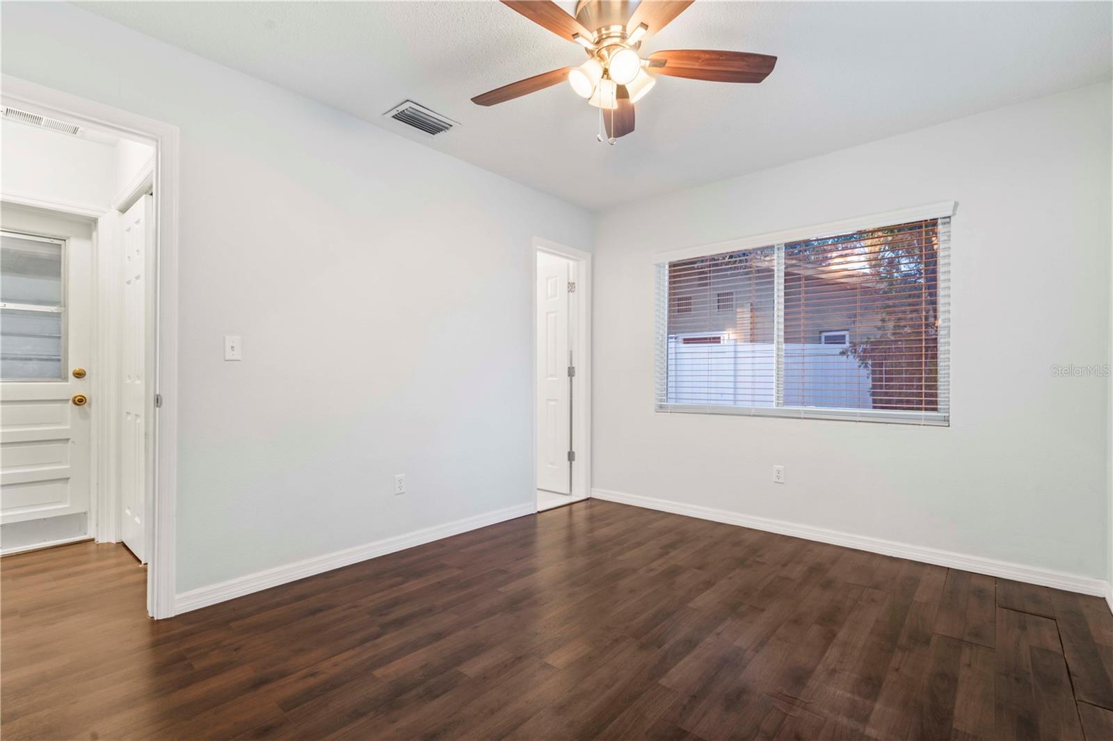 353 SHIRLEY AVE — photo 27