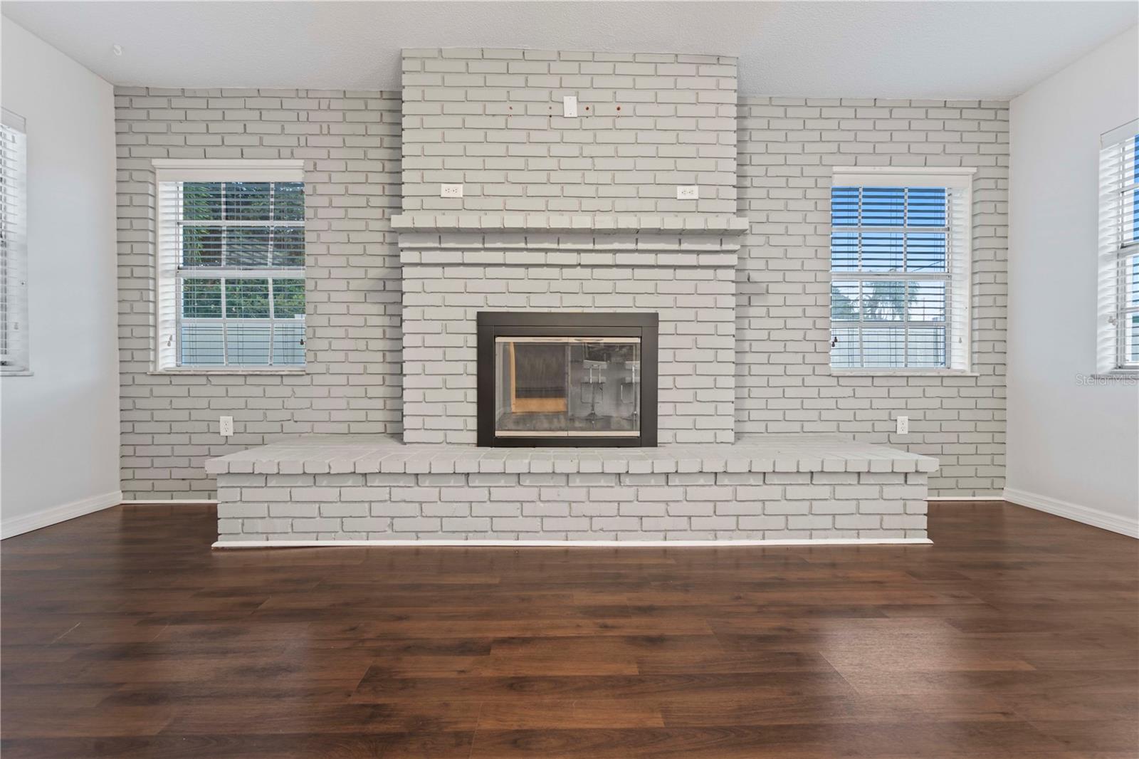 353 SHIRLEY AVE — photo 17