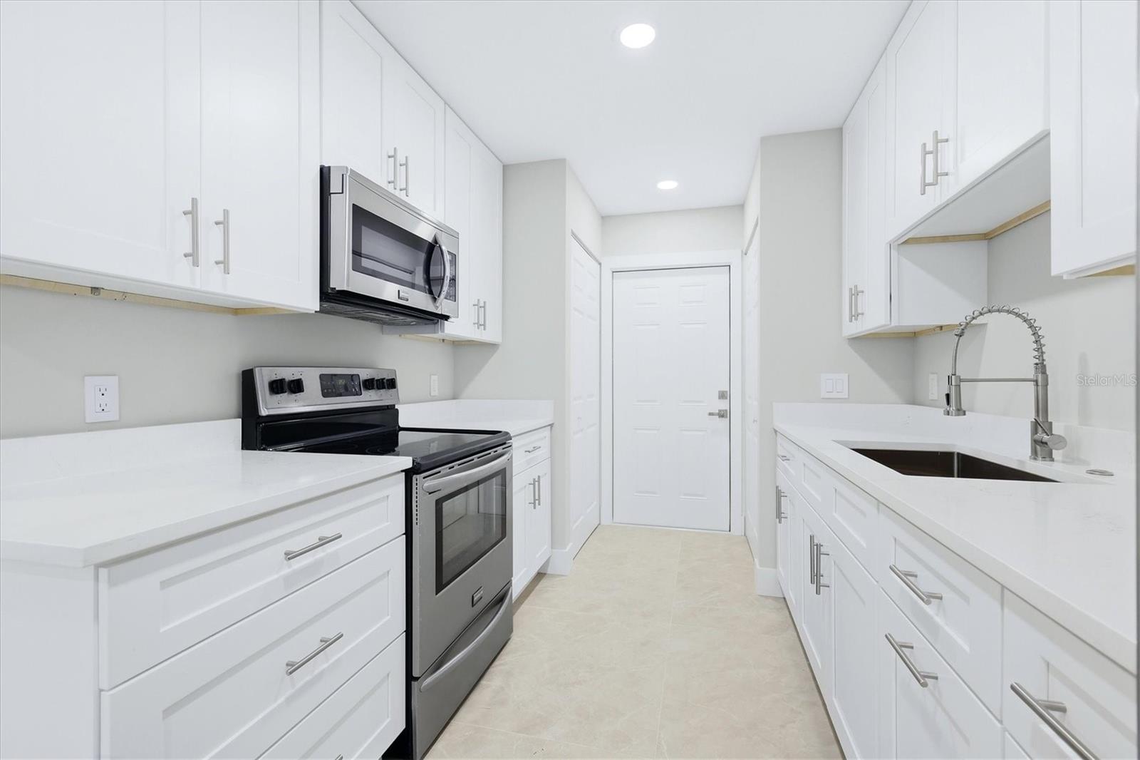 3021 14TH ST E — photo 11