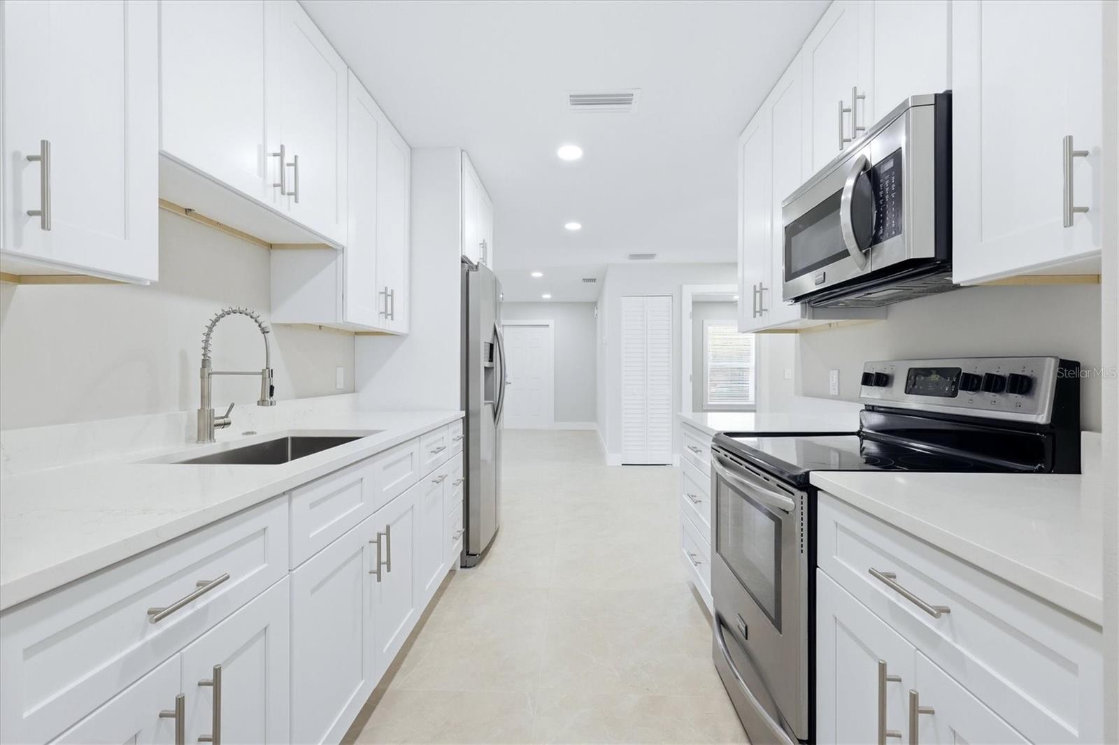 3021 14TH ST E — photo 12