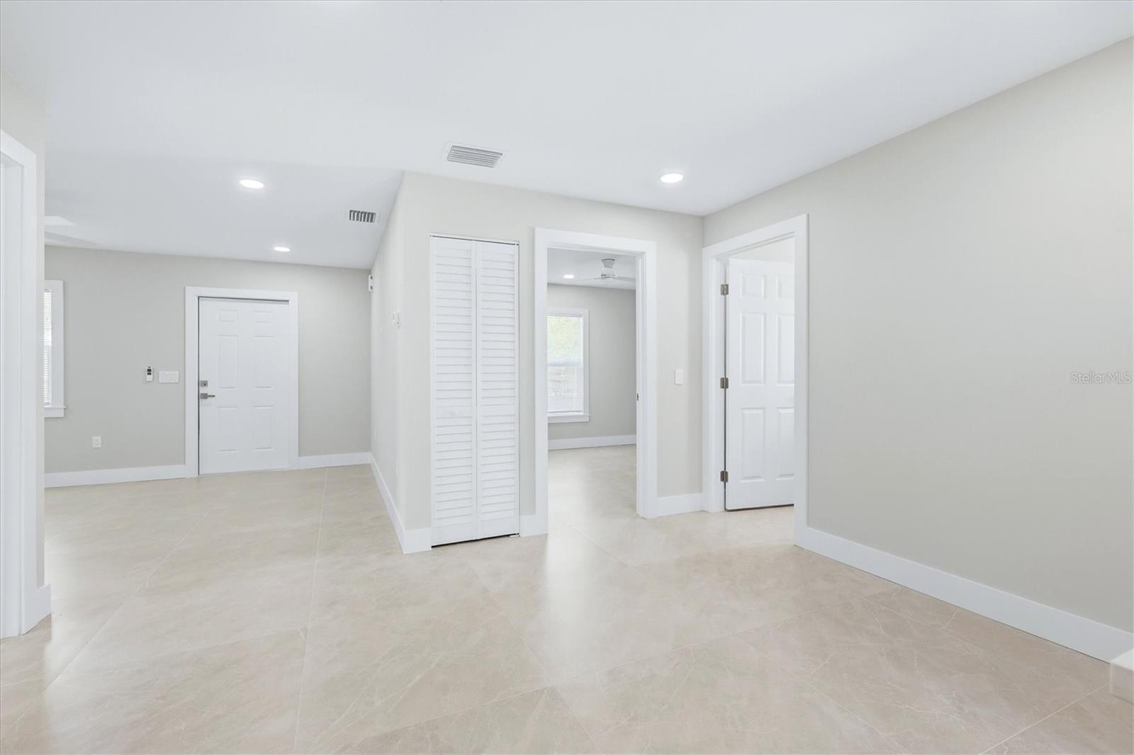 3021 14TH ST E — photo 17