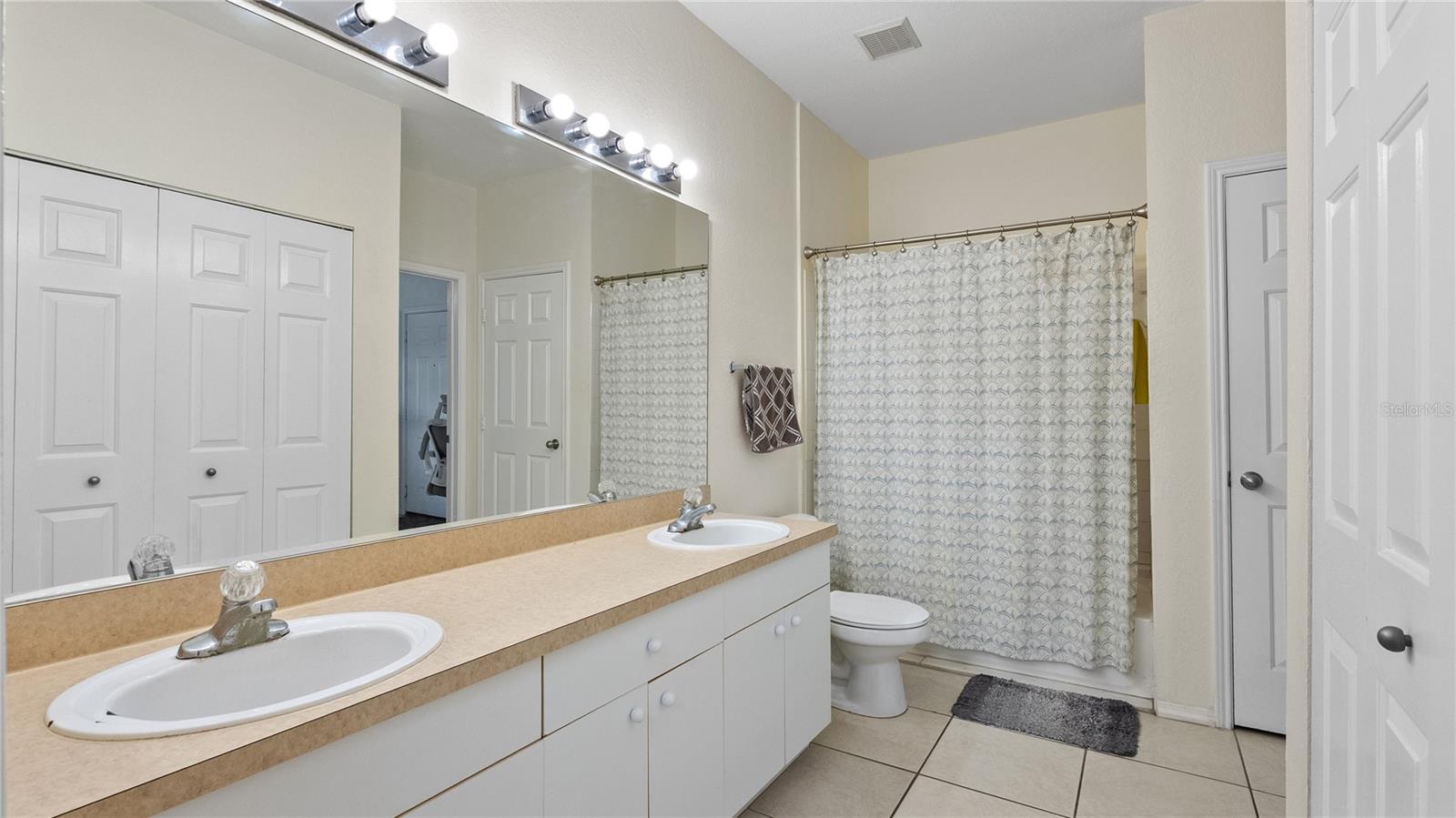 4333 BAYSIDE VILLAGE DR #320 — photo 41