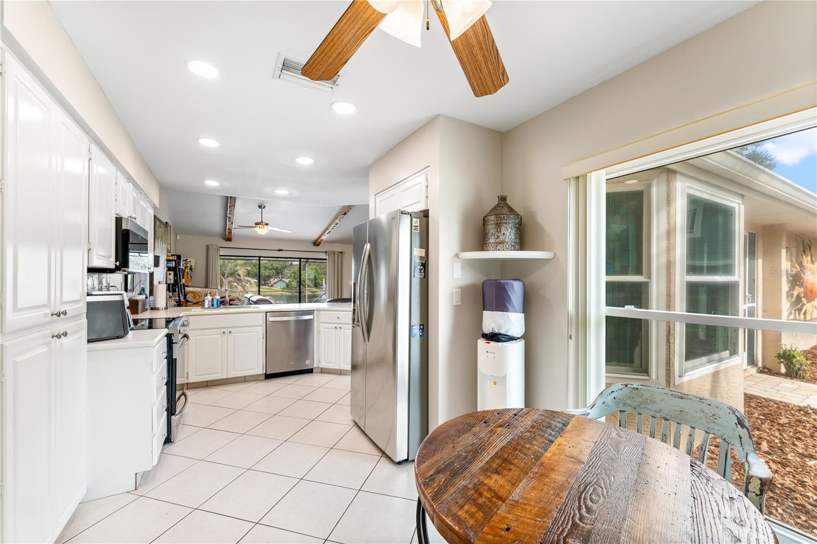 4643 ORANGE GROVE WAY — photo 11