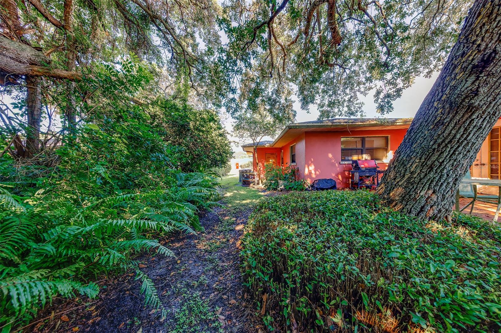 1105 WOODCREST AVE — photo 42