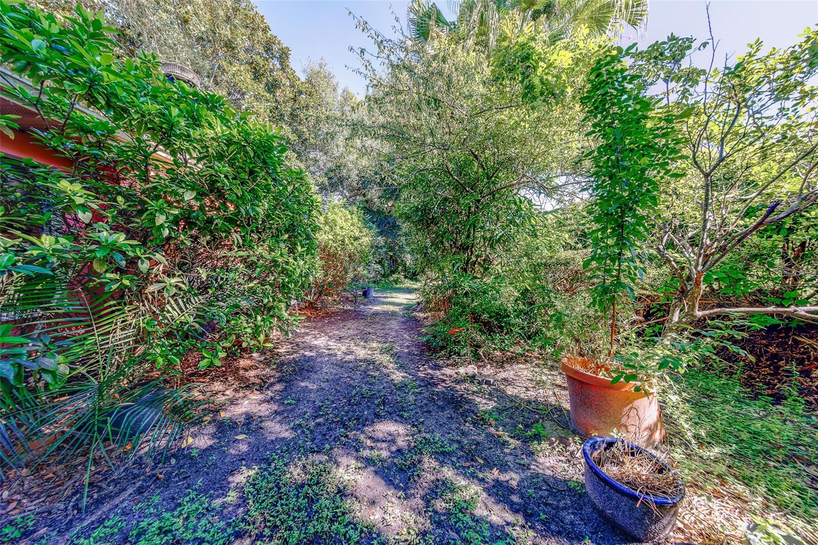 1105 WOODCREST AVE — photo 41