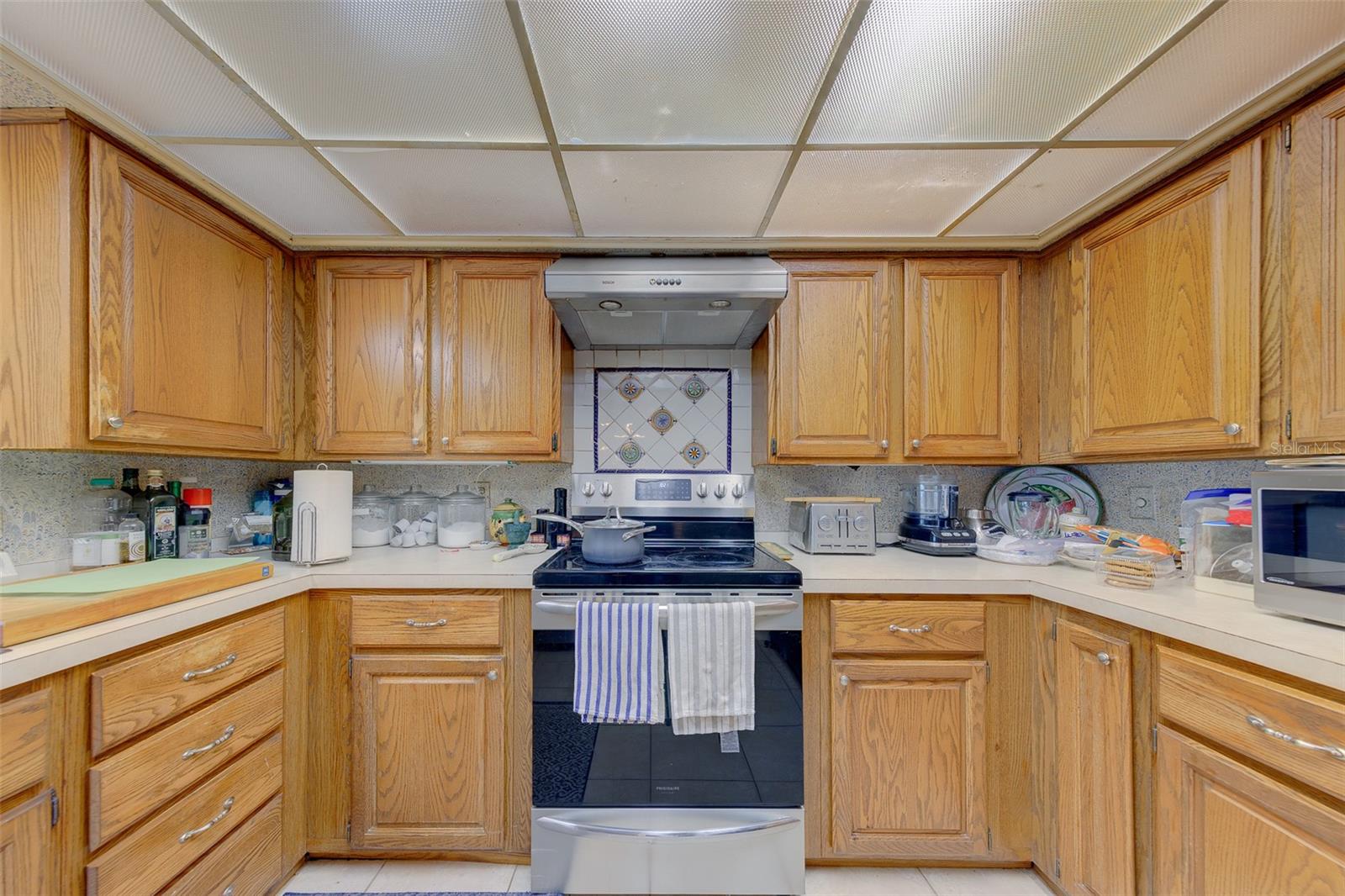 1105 WOODCREST AVE — photo 12