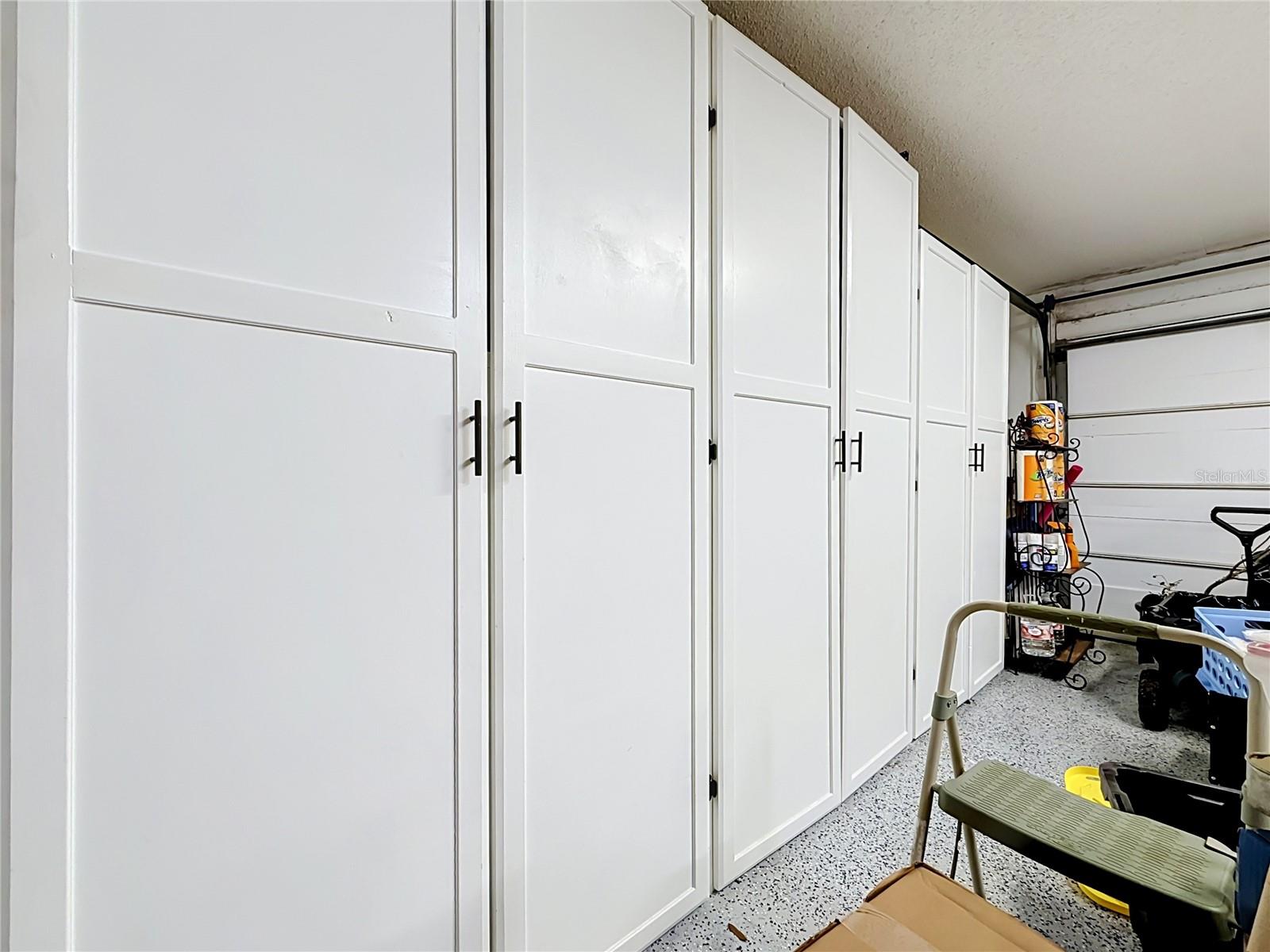 9238 TREE TOP LN — photo 49