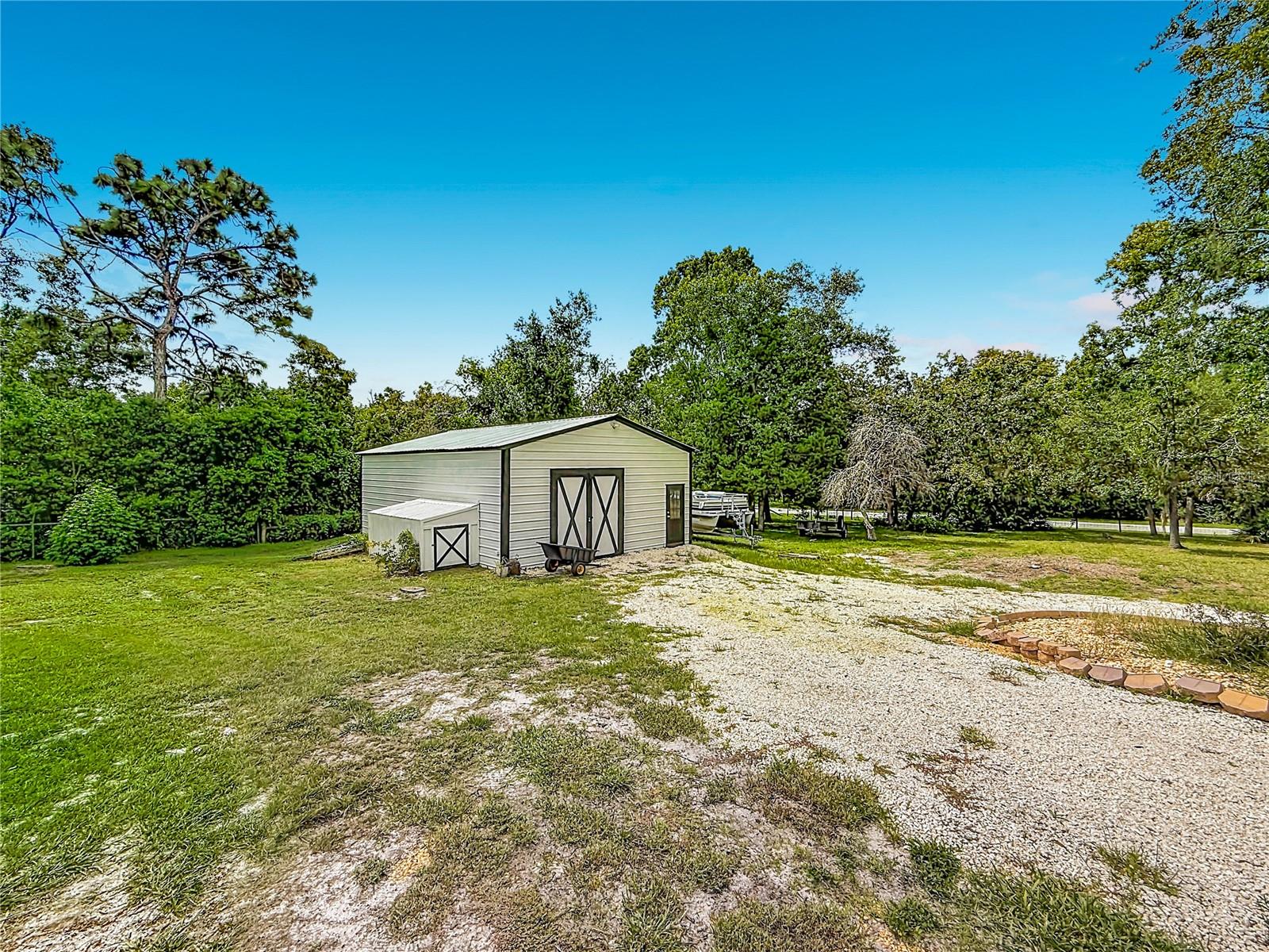 9238 TREE TOP LN — photo 68