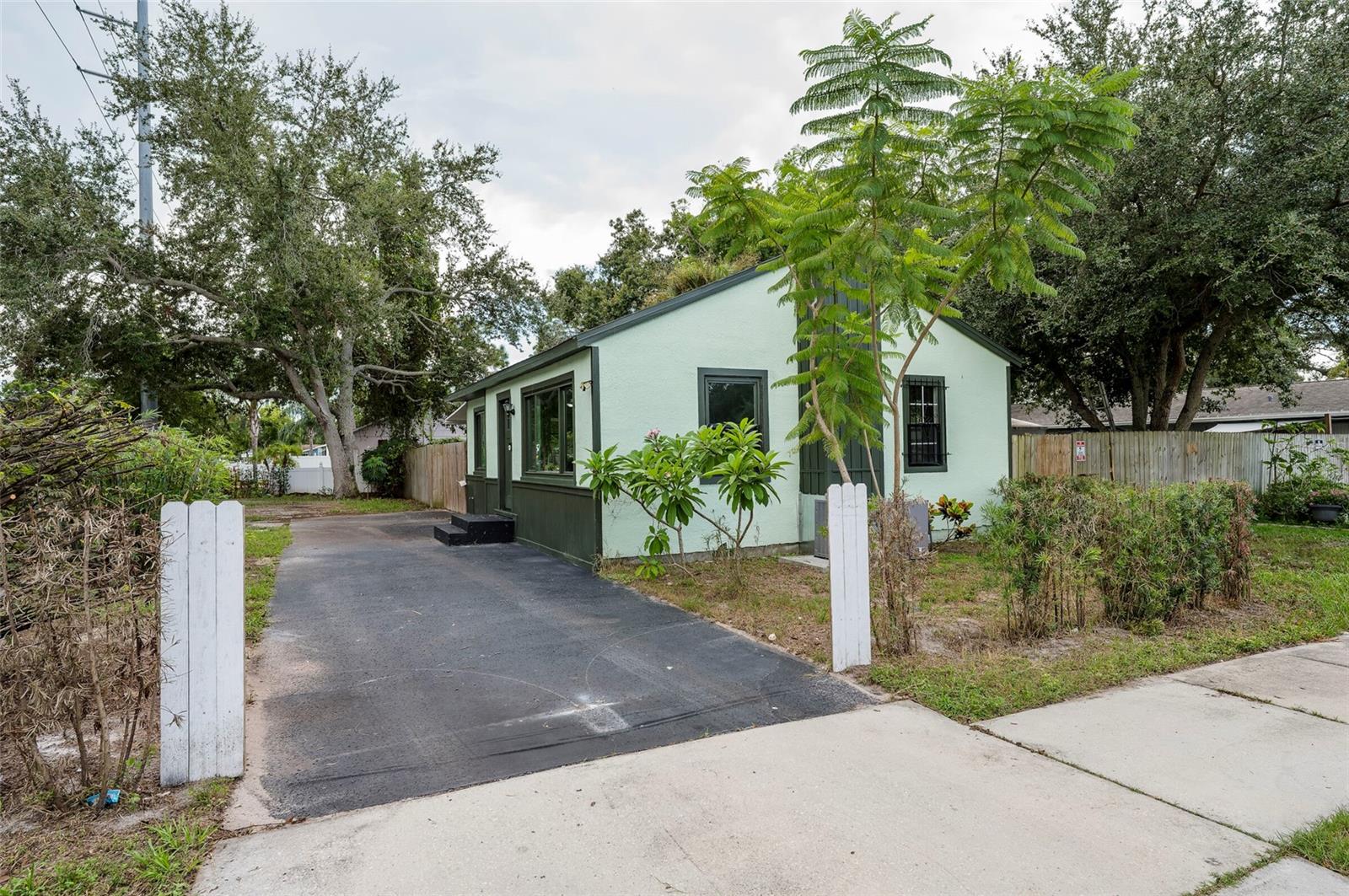 1700 TROTTER RD — photo 3