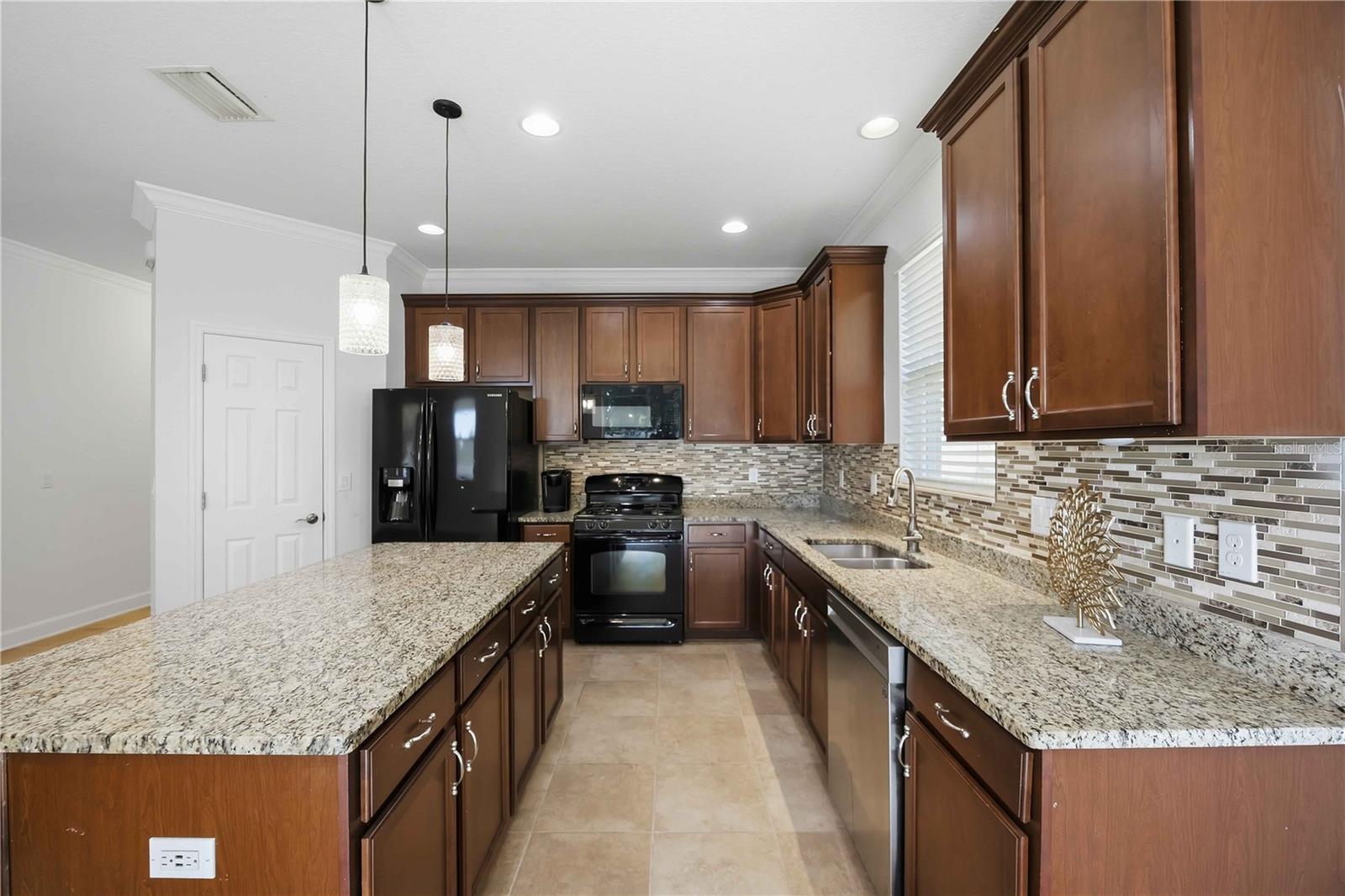 5711 ARBOR WOOD CT — photo 13