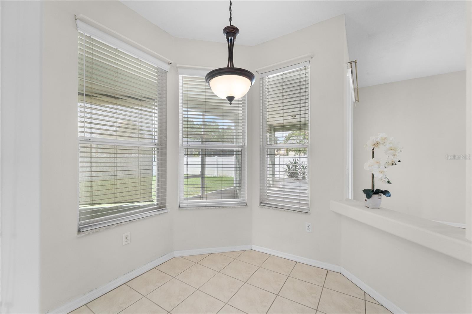 7040 FRASCATI LOOP — photo 18